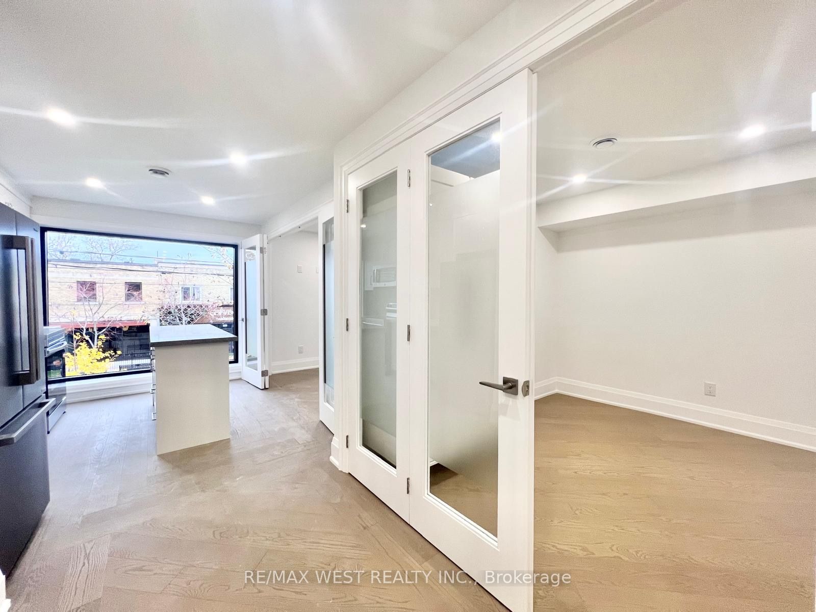 1618 Bayview Avenue, #1