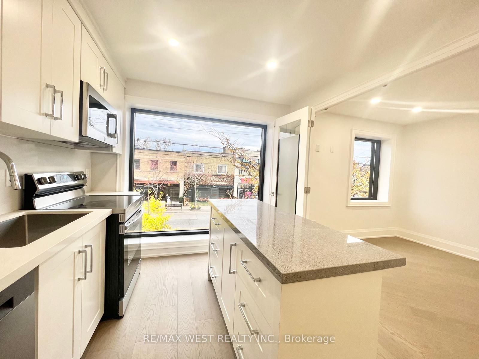 1618 Bayview Avenue, #1