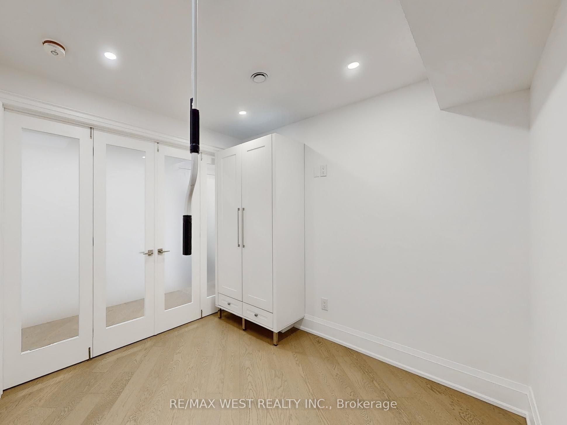 1618 Bayview Avenue, #1