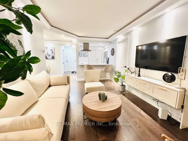 5418 Yonge Street, #901