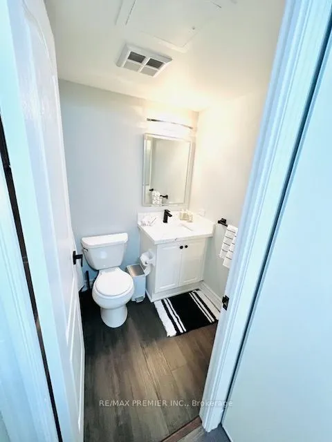5418 Yonge Street, #901