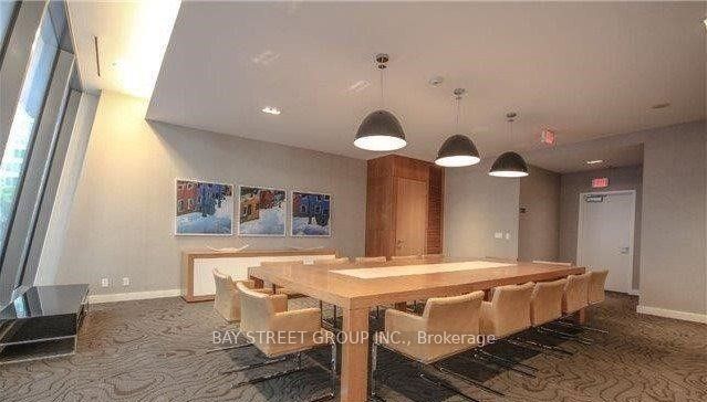 832 Bay Street W #3602
