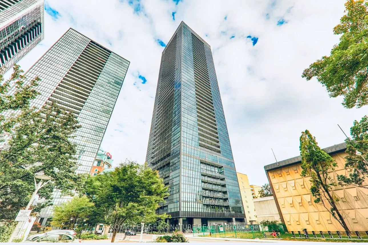 101 Charles Street E, #617