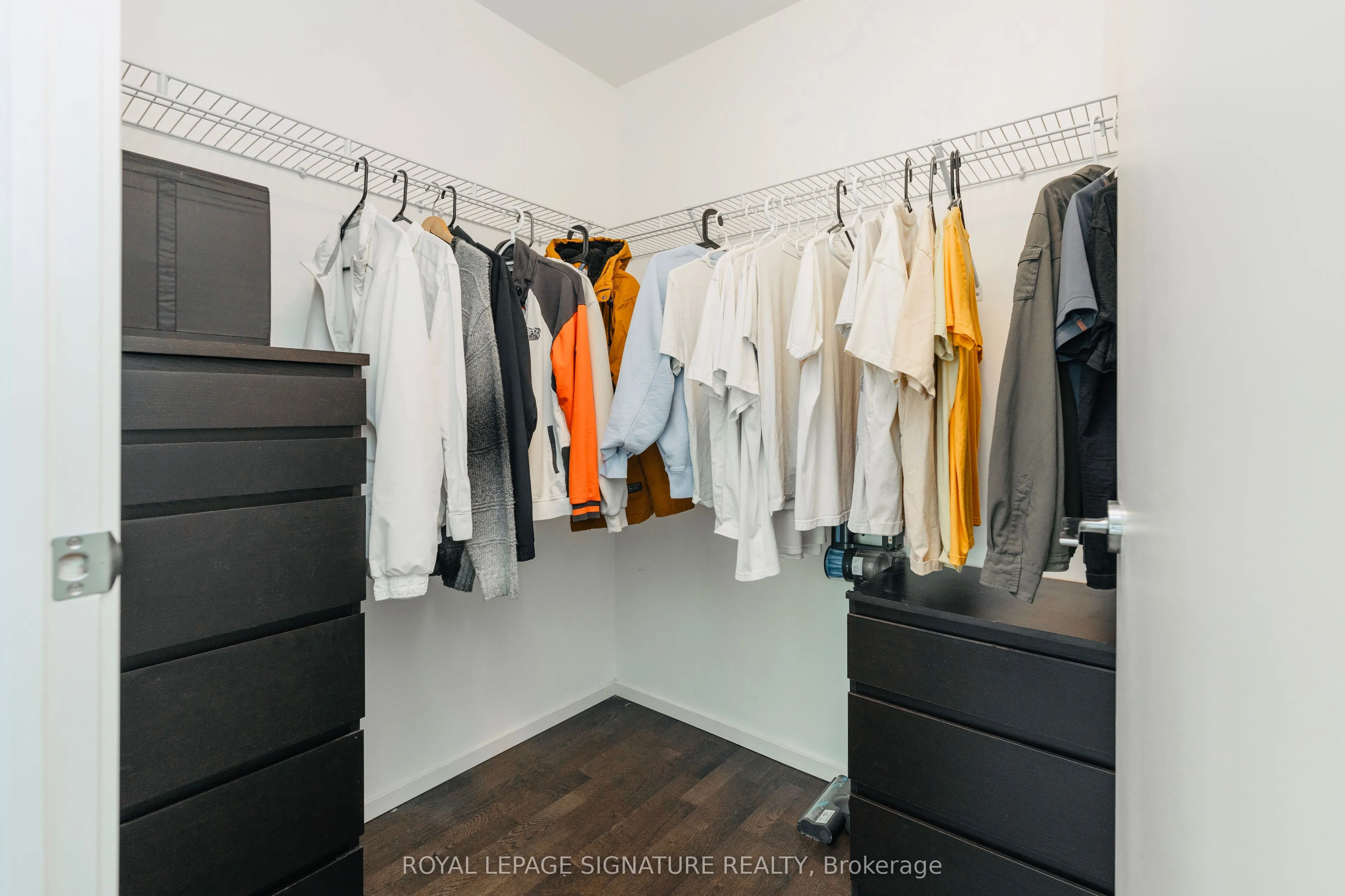 101 Charles Street E, #617