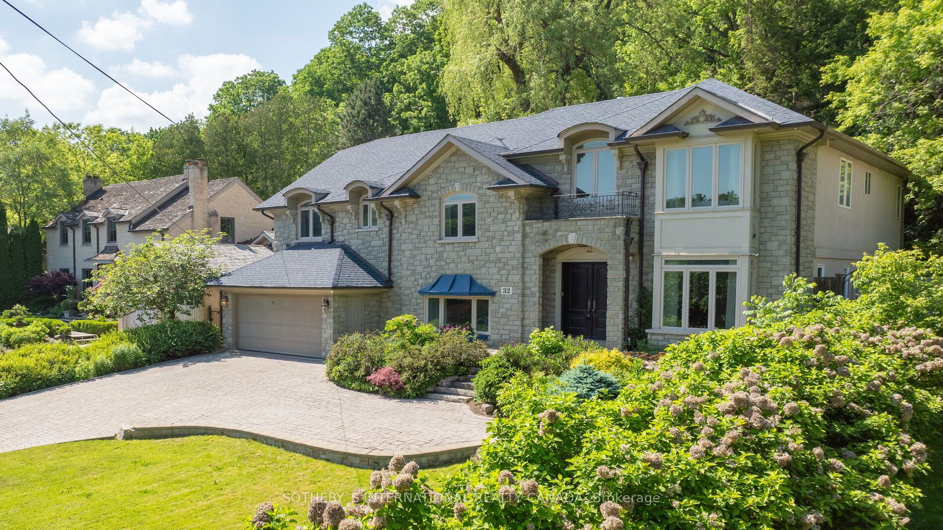 32 Brookfield Road