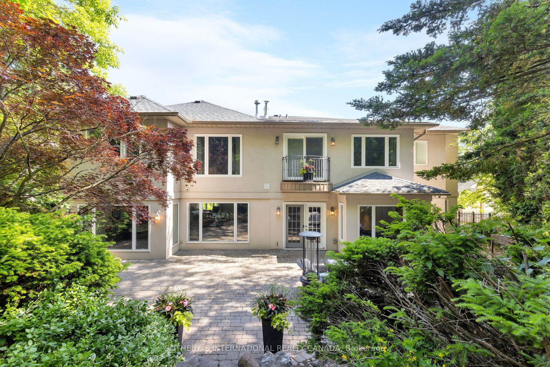 32 Brookfield Road