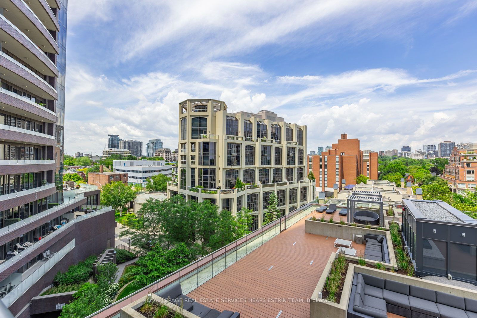 32 Davenport Road, #603