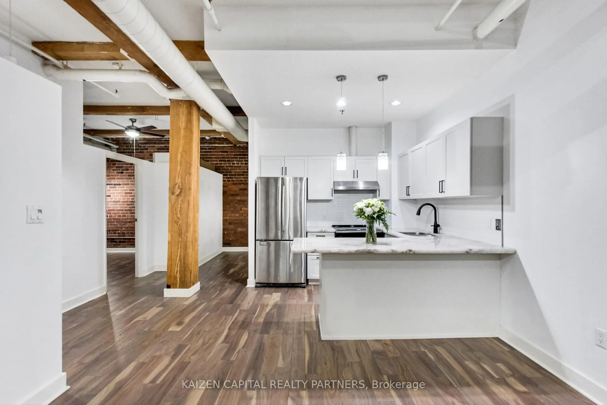 90 Sherbourne Street, #103