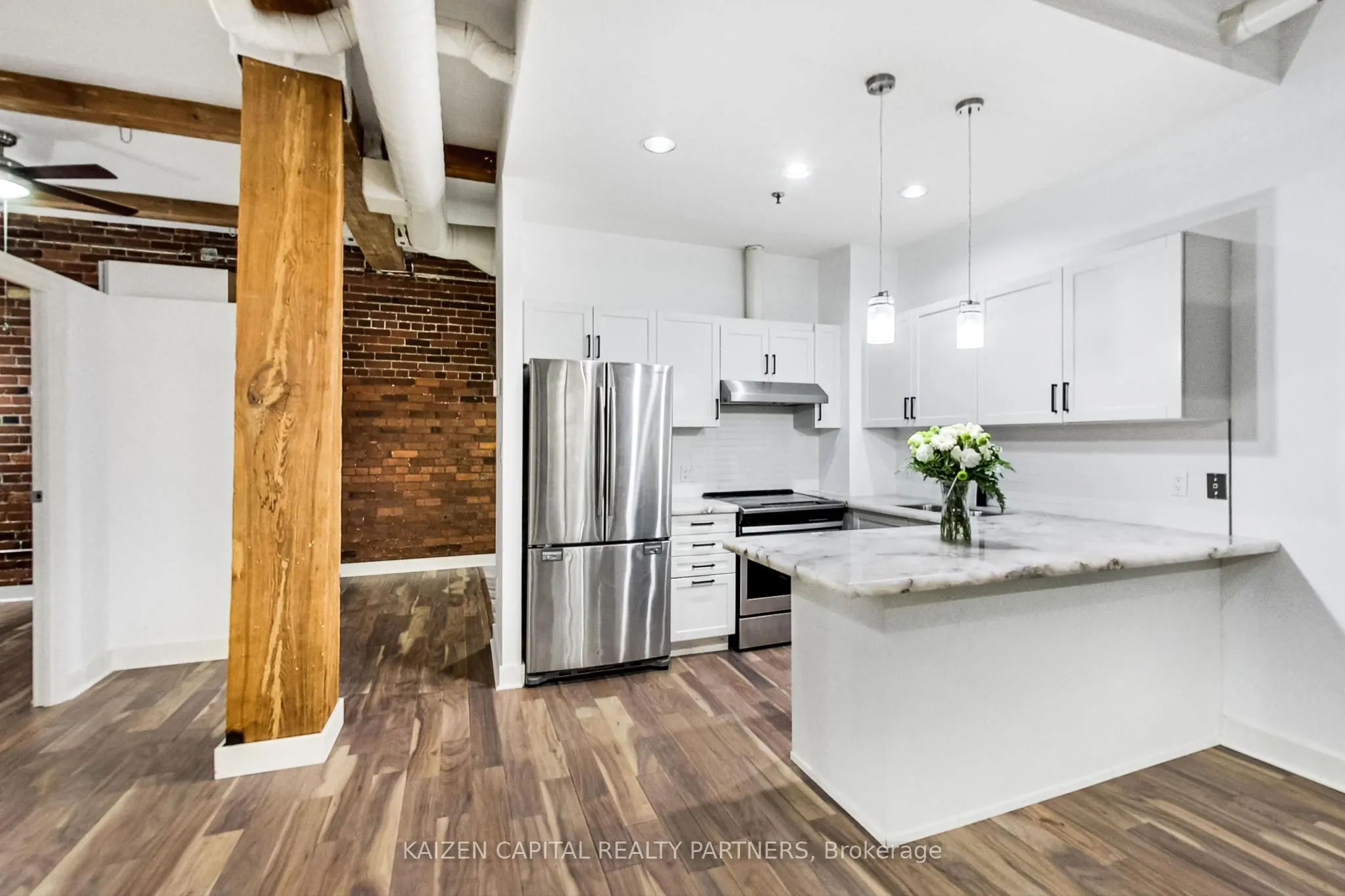 90 Sherbourne Street, #103