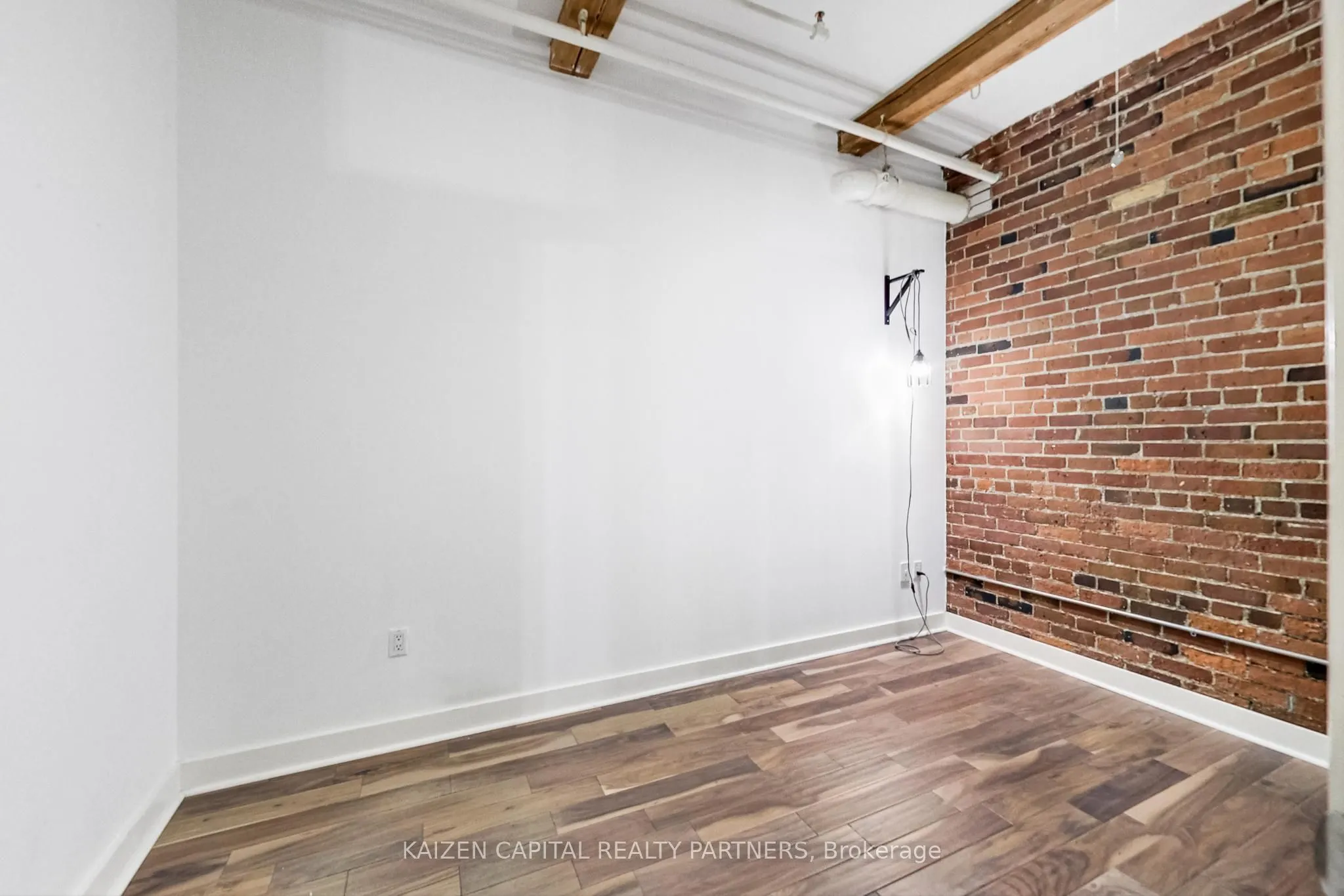 90 Sherbourne Street, #103