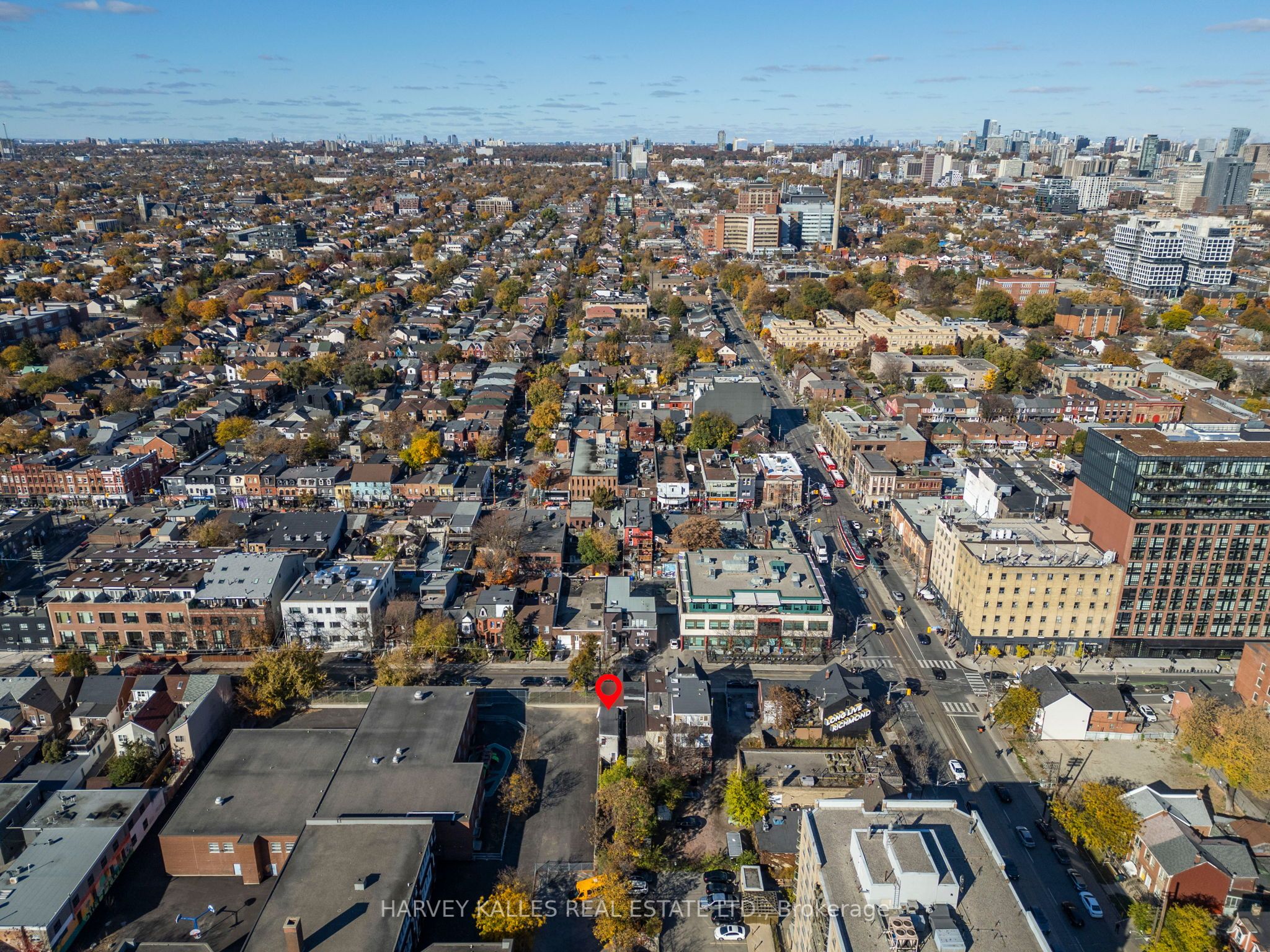 631 Richmond Street W