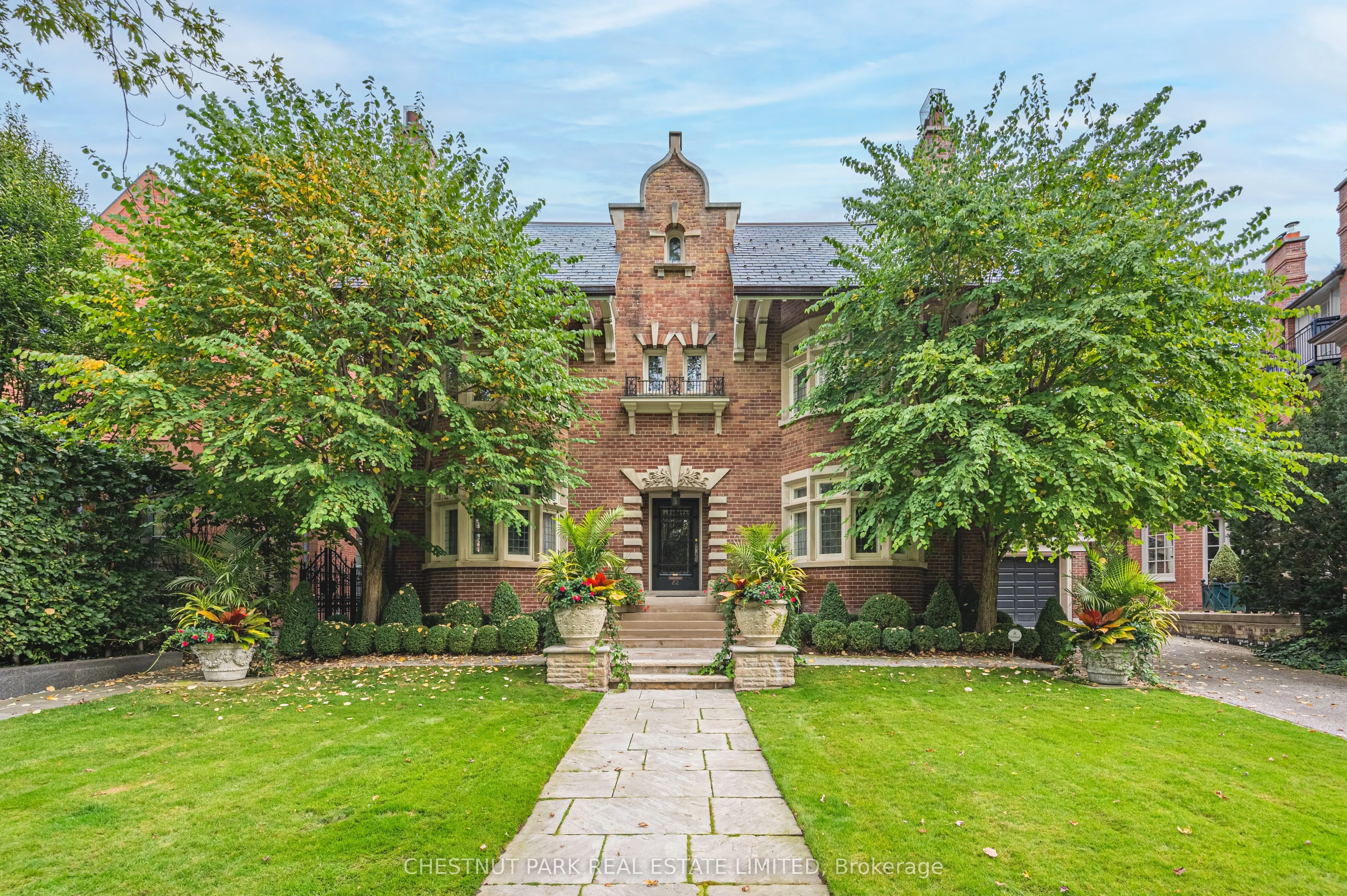 82 Chestnut Park Road