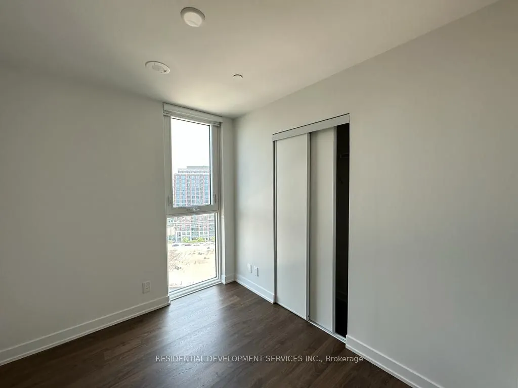 30 Tretti Way, #1302