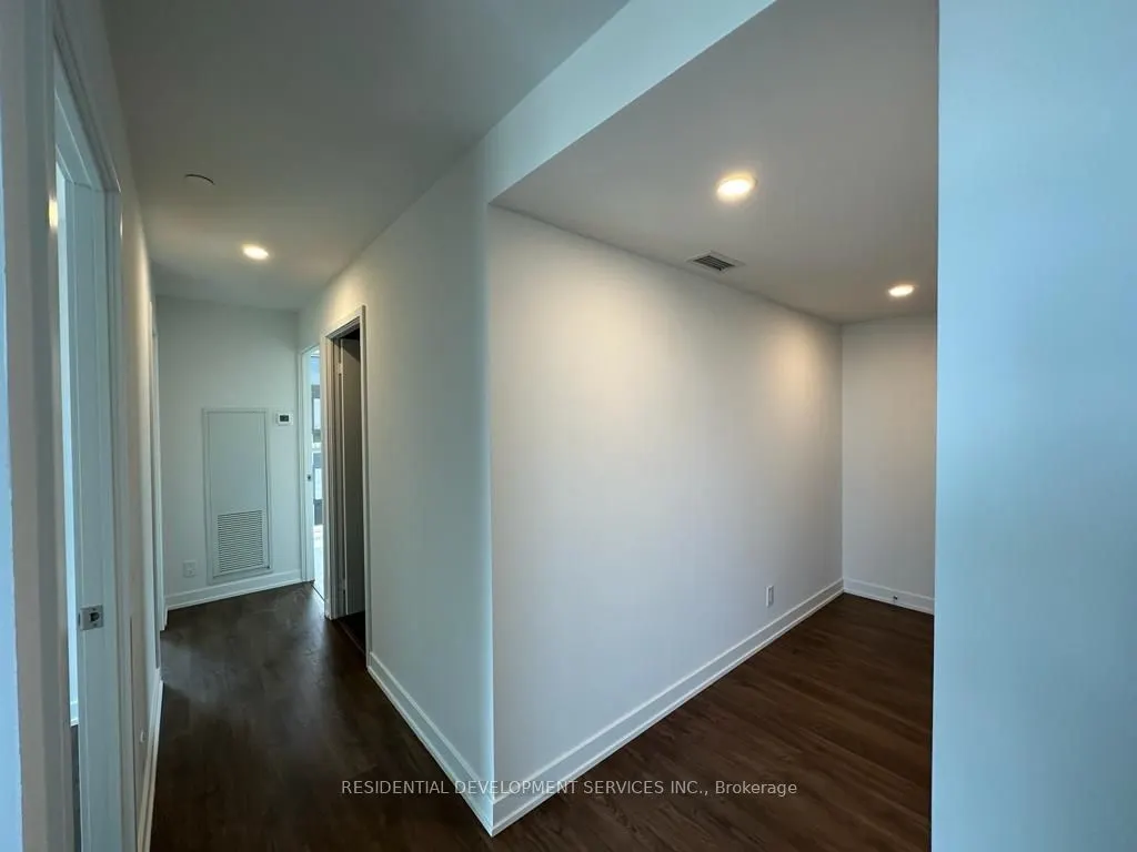 30 Tretti Way, #1302