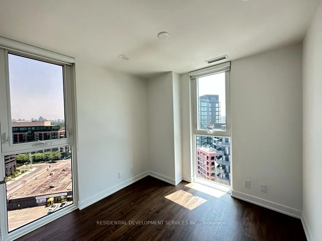 30 Tretti Way, #1302