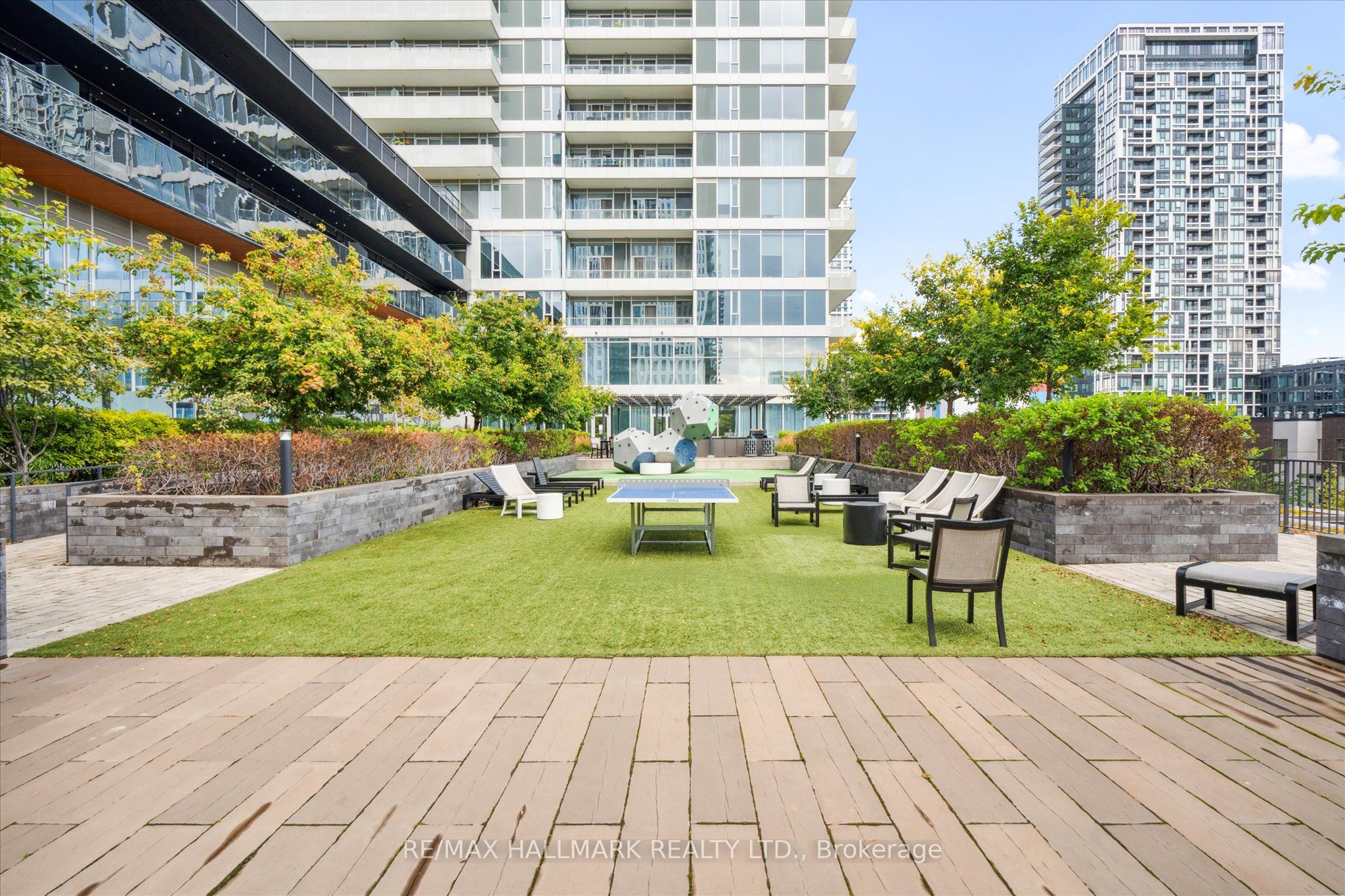20 Tubman Avenue #2307