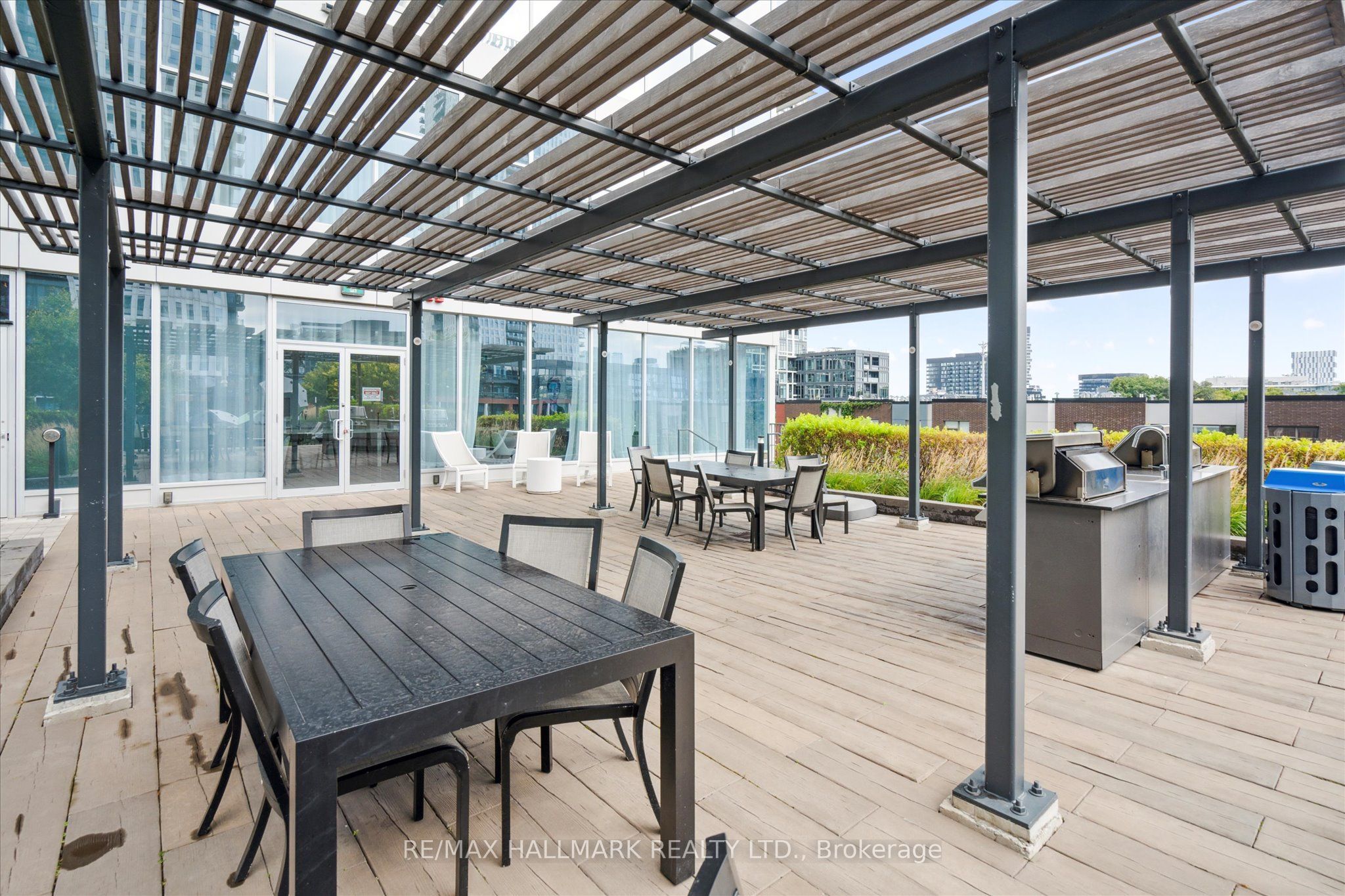 20 Tubman Avenue #2307