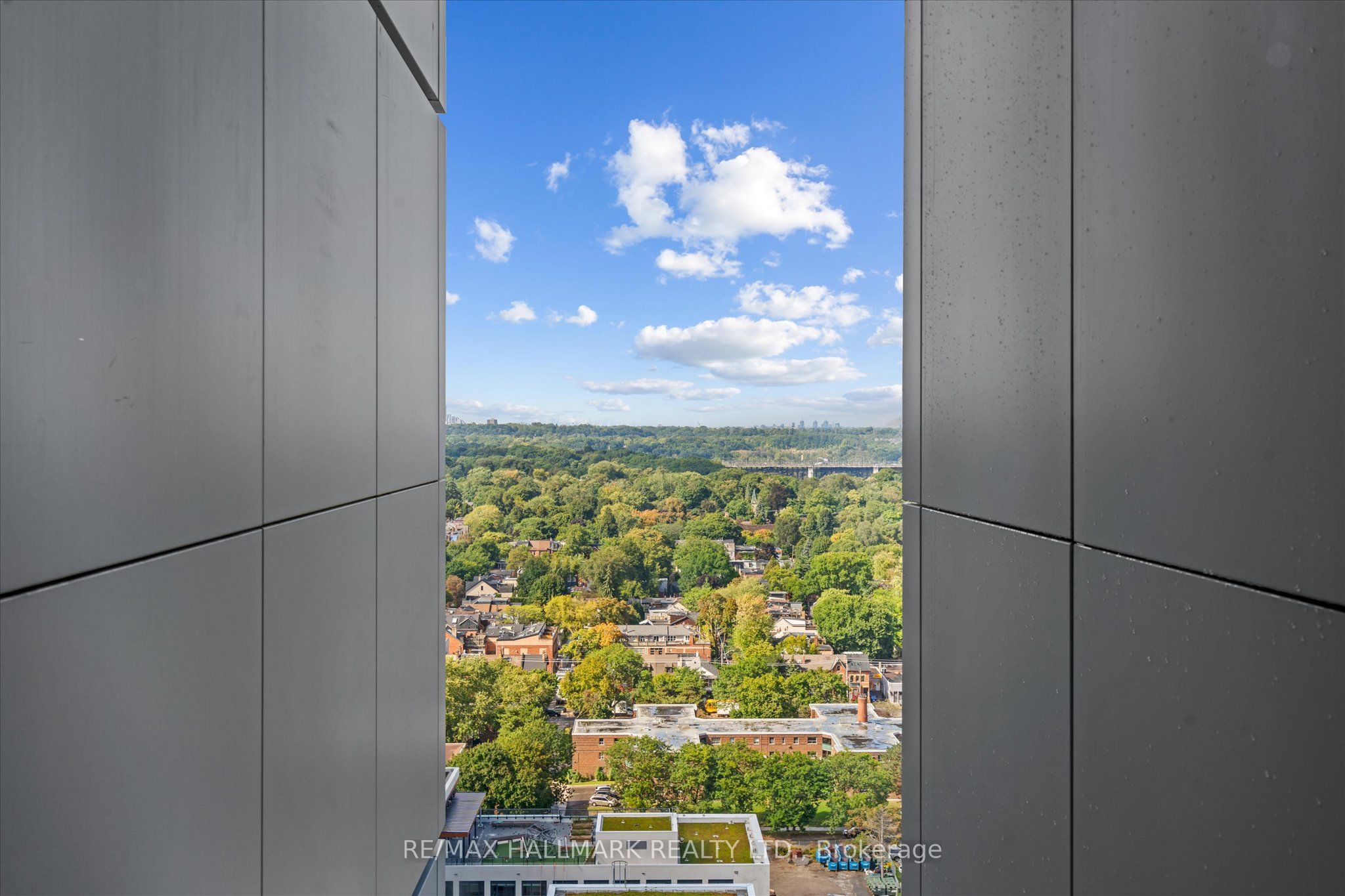 20 Tubman Avenue #2307