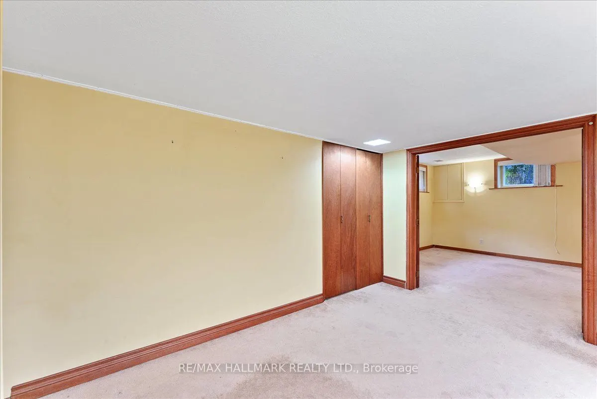 24 Burleigh Heights Drive