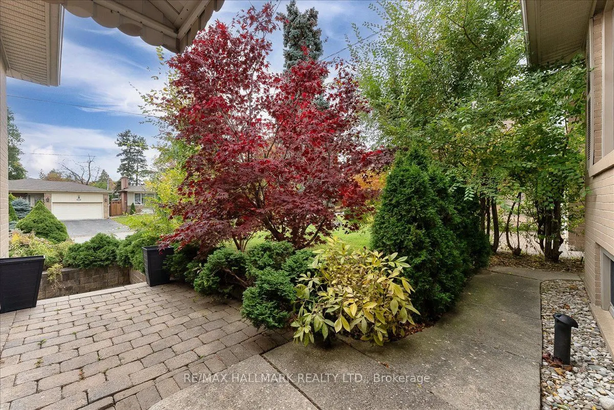 24 Burleigh Heights Drive