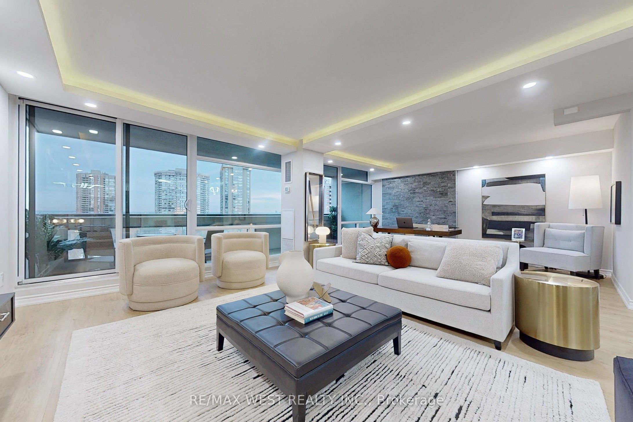 1555 Finch Avenue E, #1108