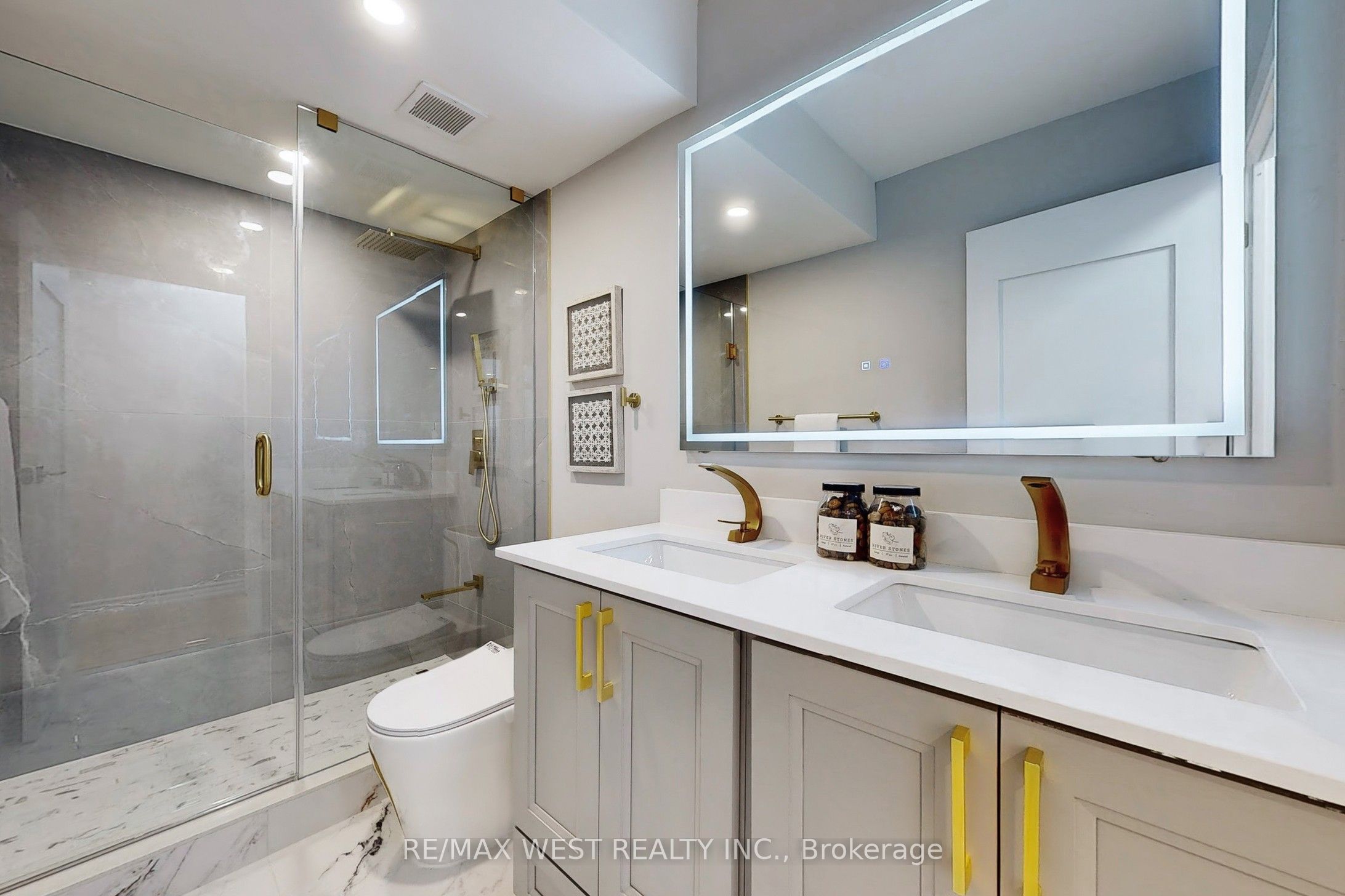 1555 Finch Avenue E, #1108