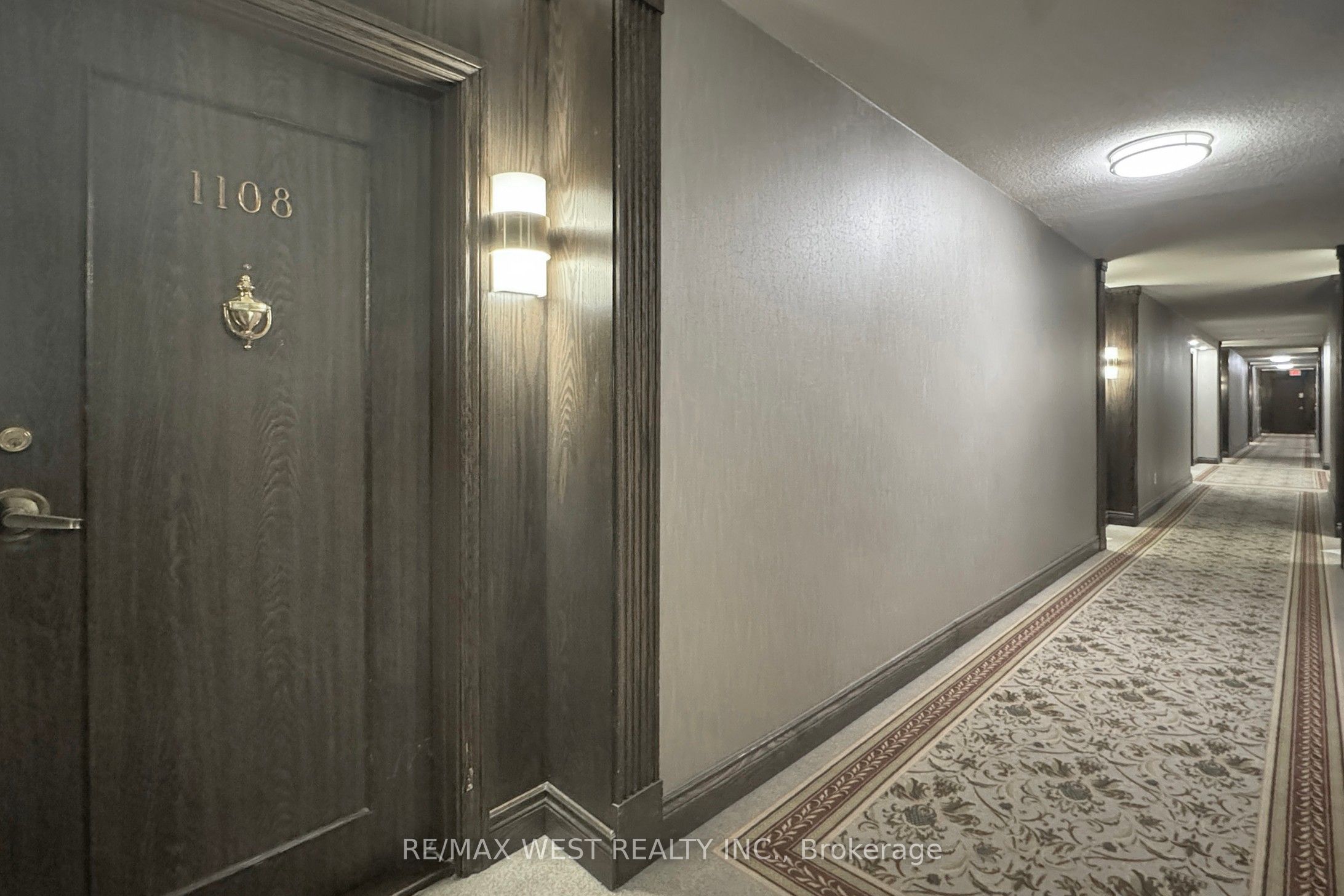 1555 Finch Avenue E, #1108