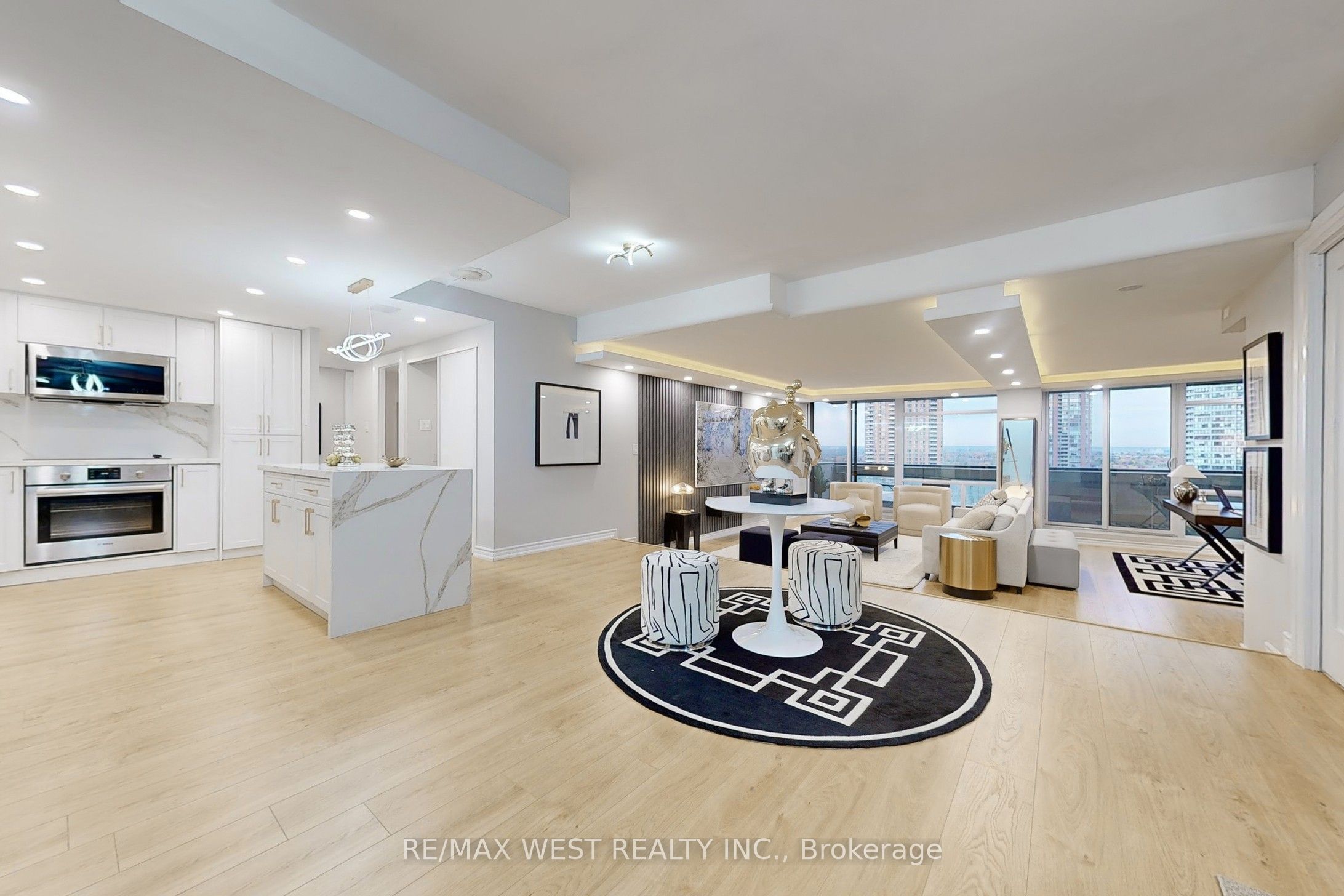 1555 Finch Avenue E, #1108
