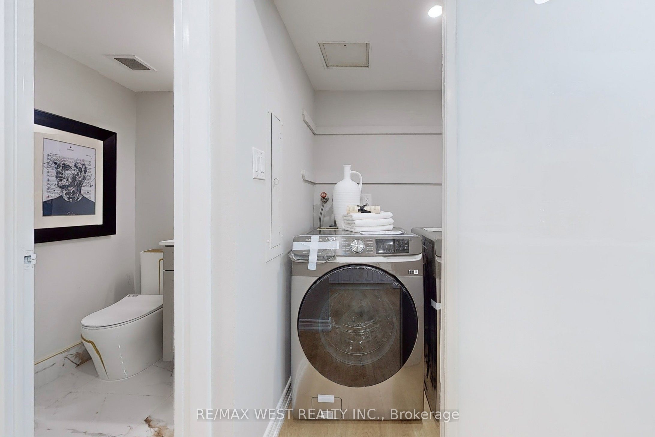 1555 Finch Avenue E, #1108