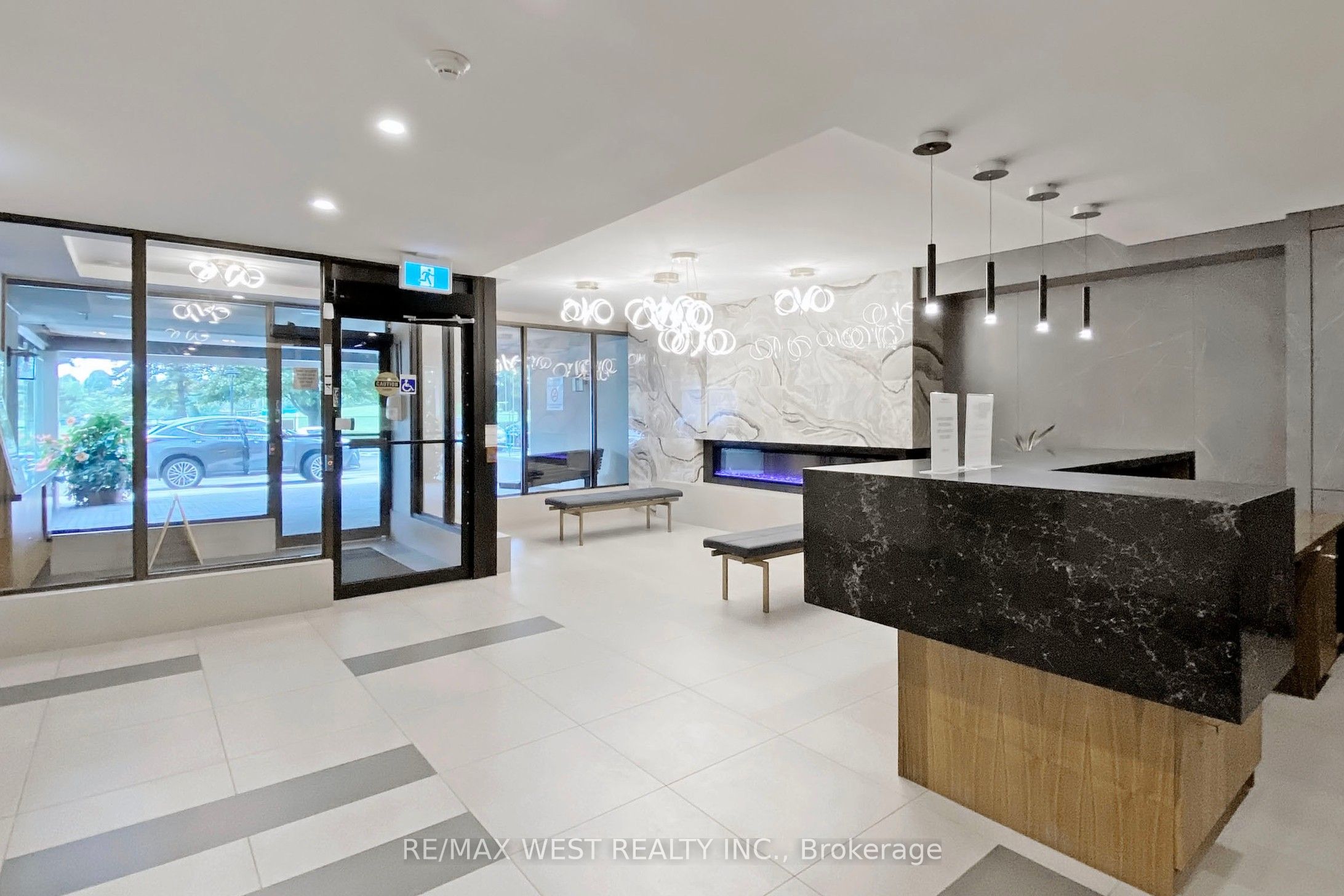 1555 Finch Avenue E, #1108