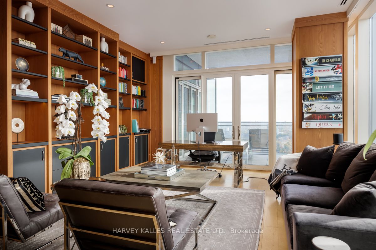 50 Yorkville Avenue, #4403