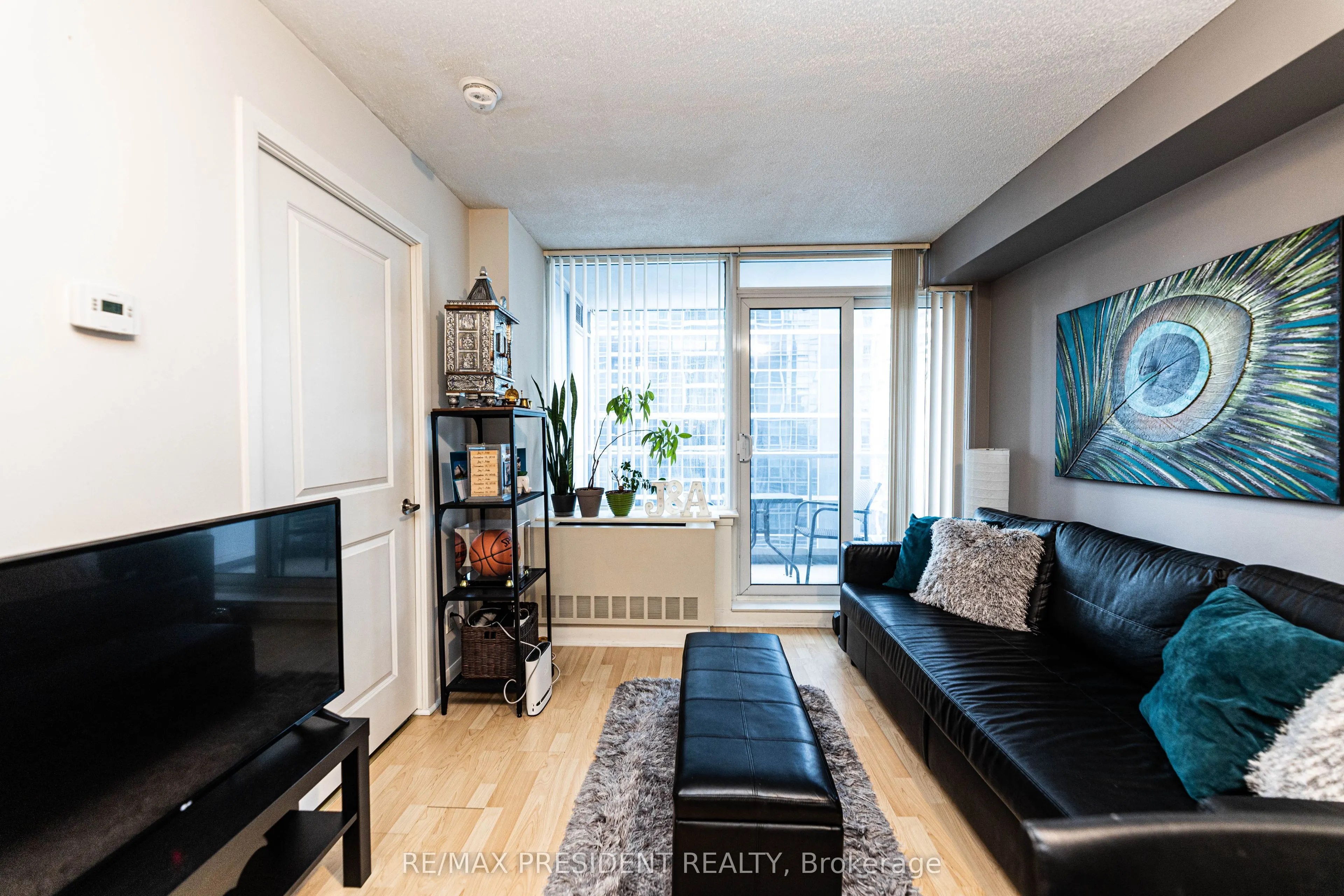4978 Yonge Street, #1911