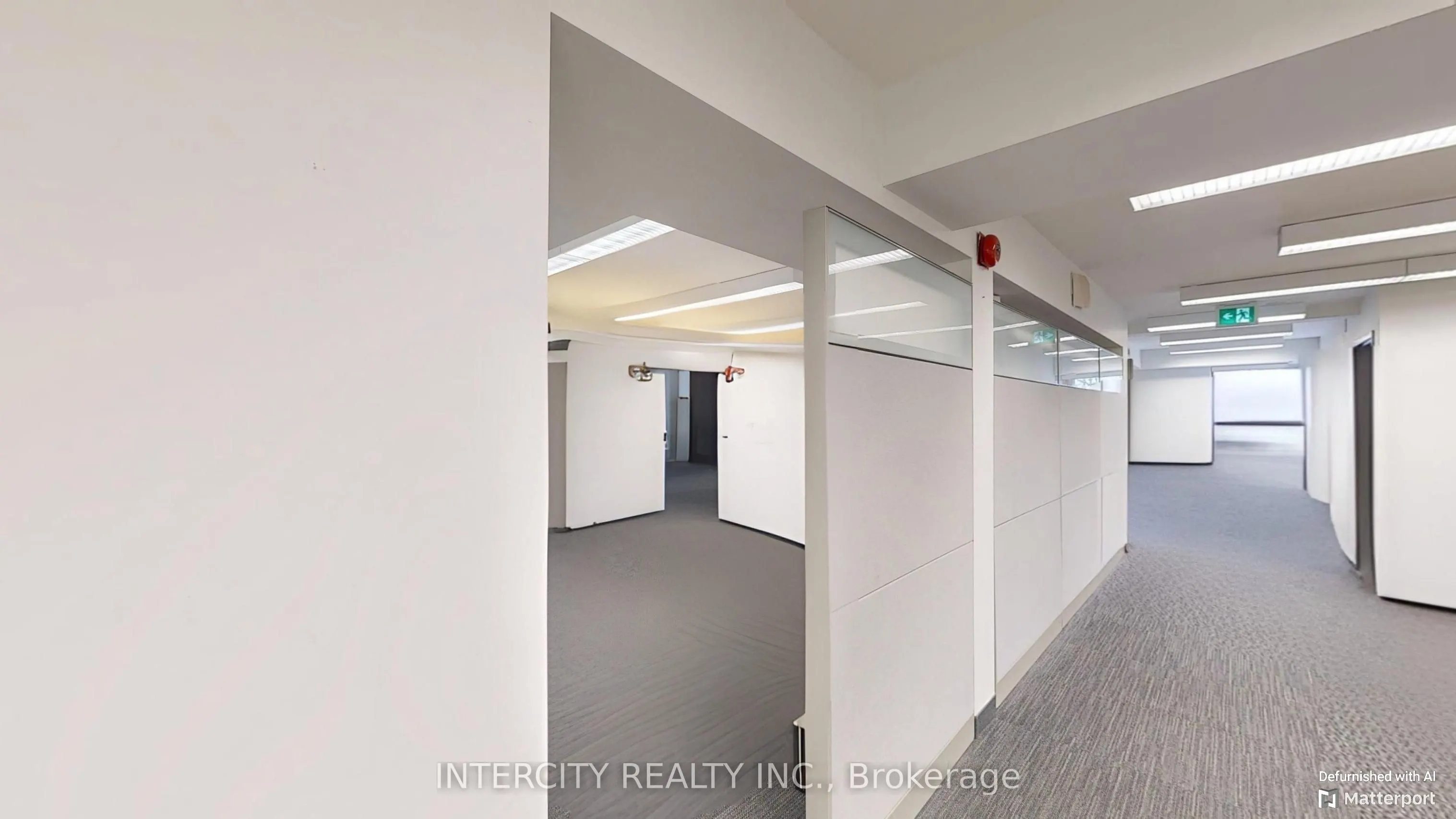 627 Bloor Street W, #2nd Flr
