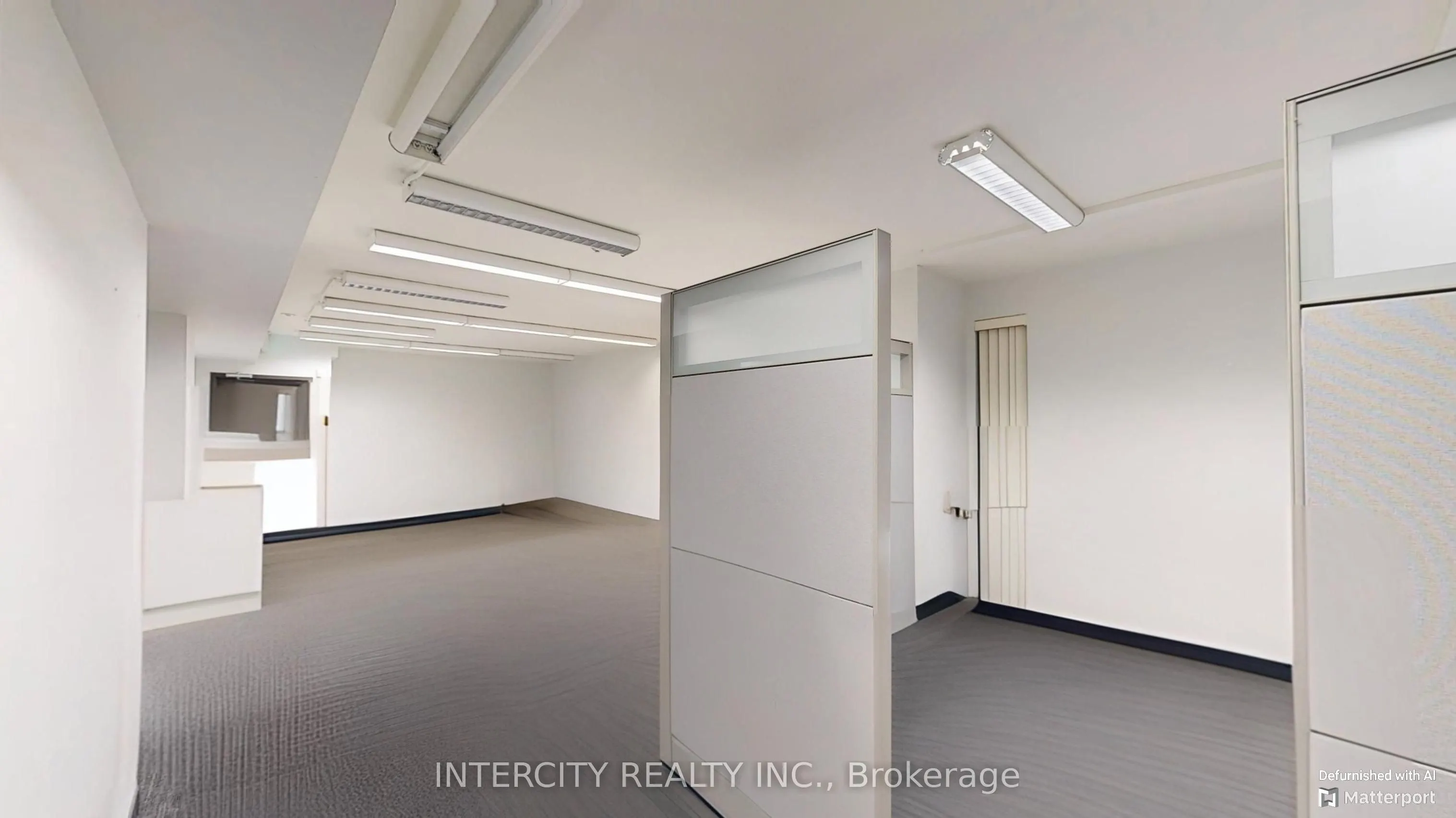 627 Bloor Street W, #2nd Flr