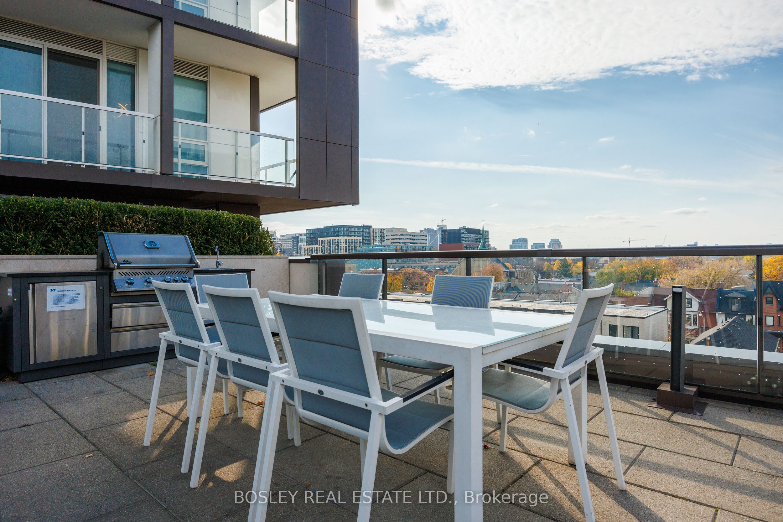 80 Vanauley Street, #PH16