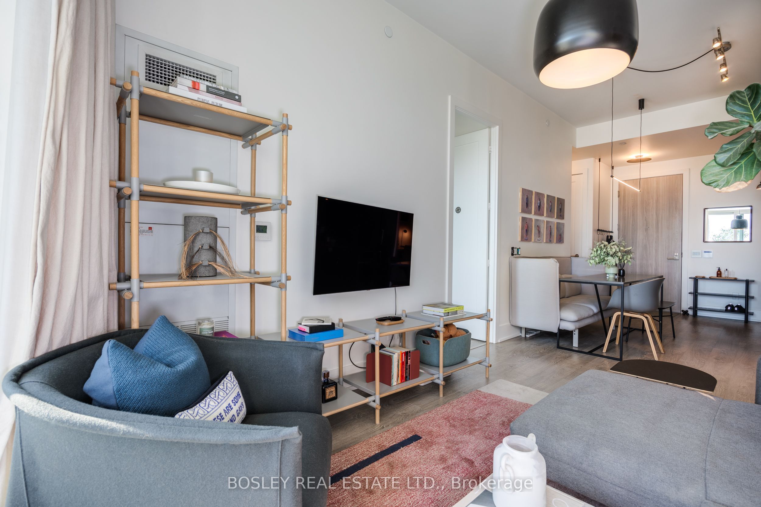 80 Vanauley Street, #PH16