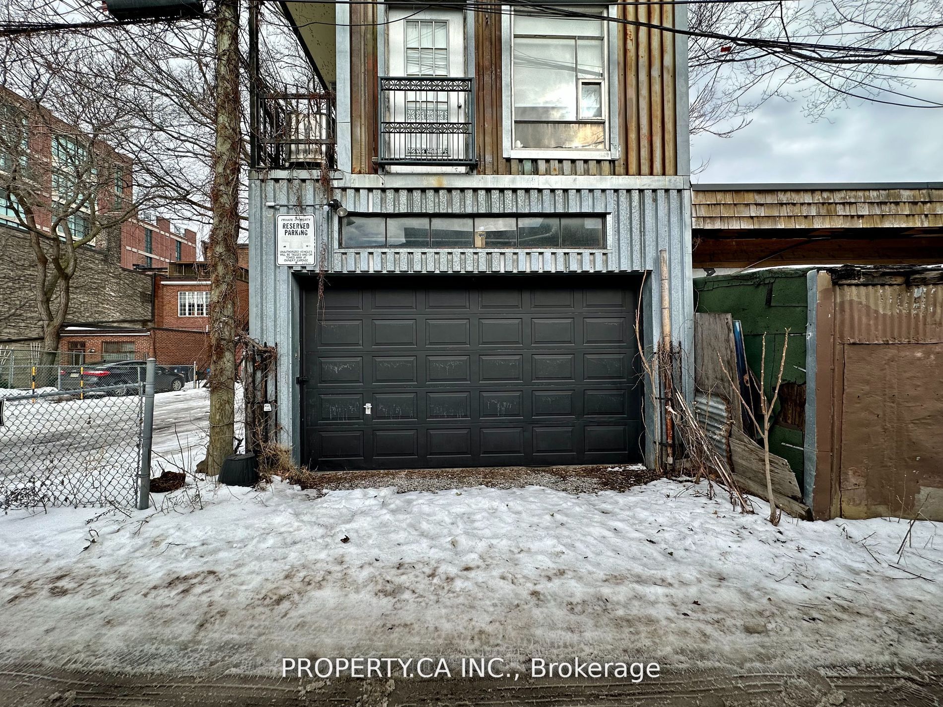 883 Queen Street W, #B1