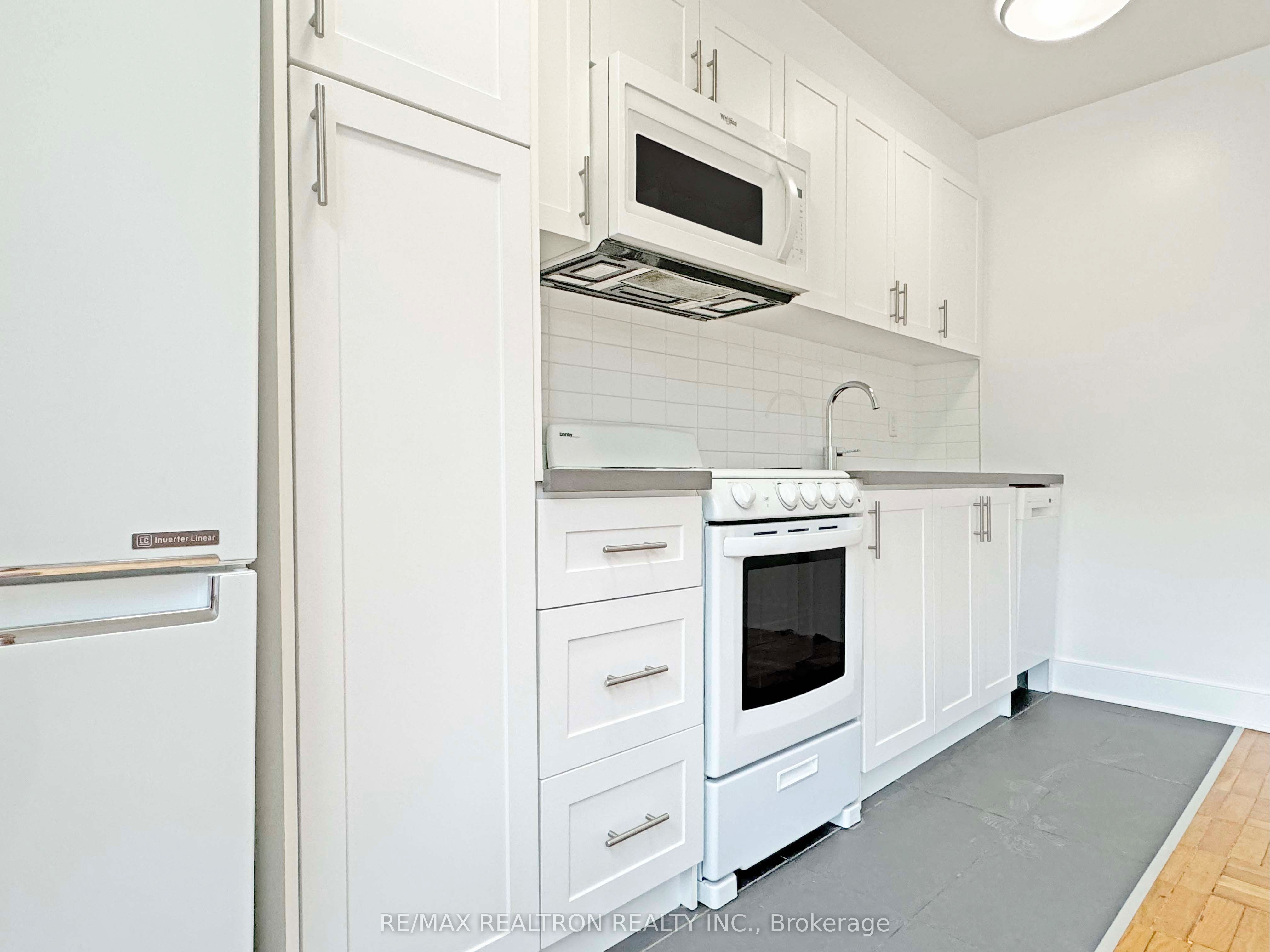 1545 Bathurst Street, #109