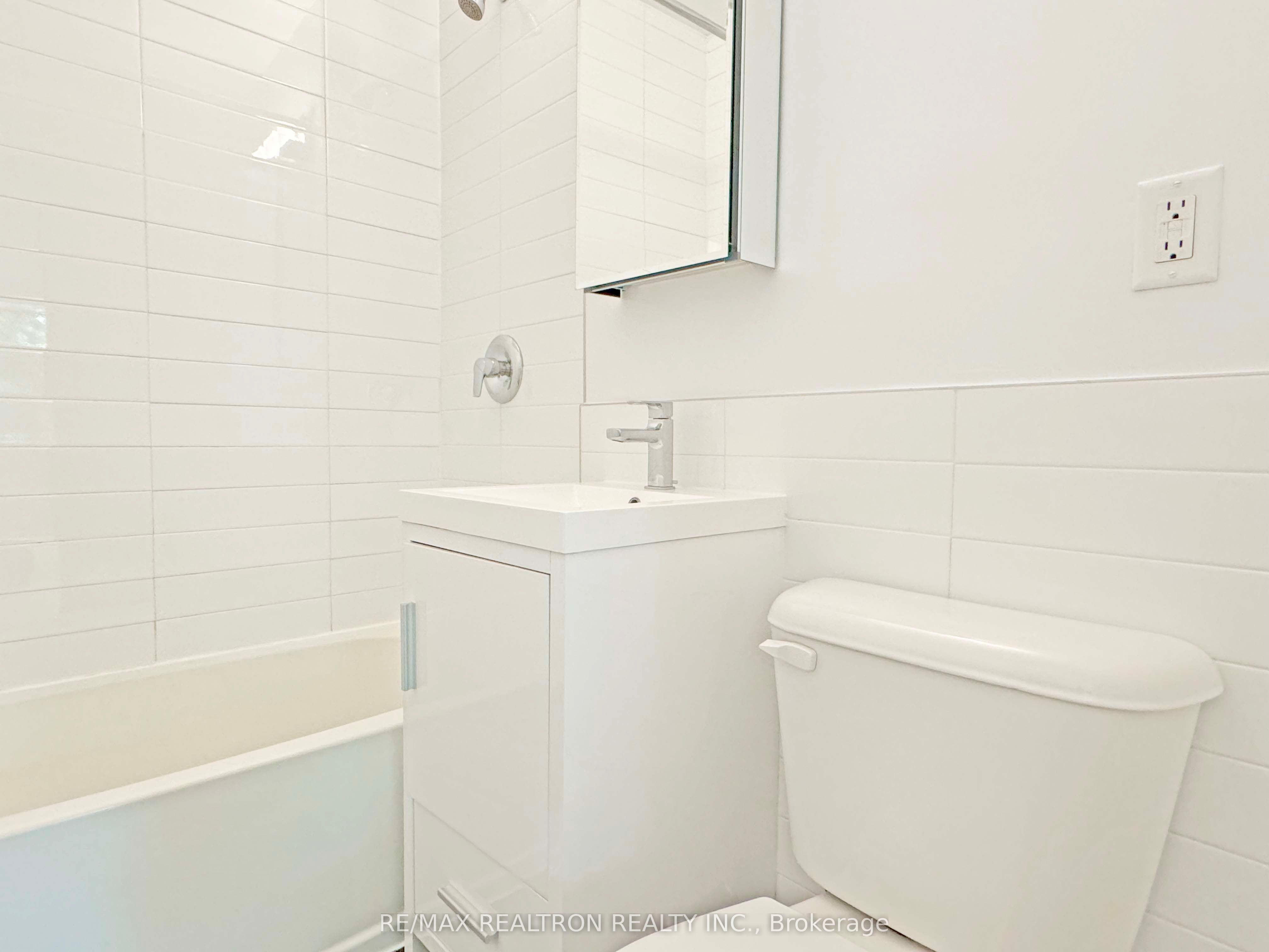 1545 Bathurst Street, #109