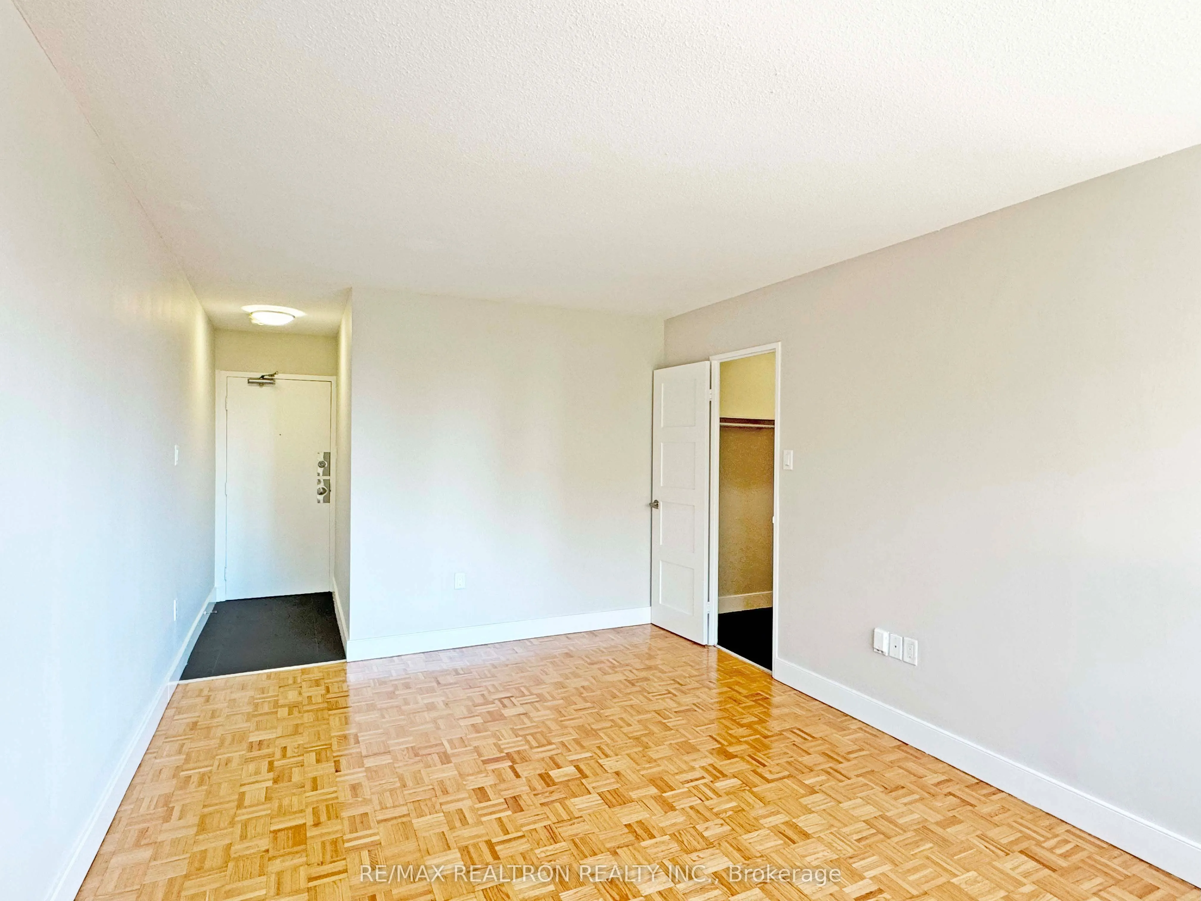 1500 Bathurst Street, #1201