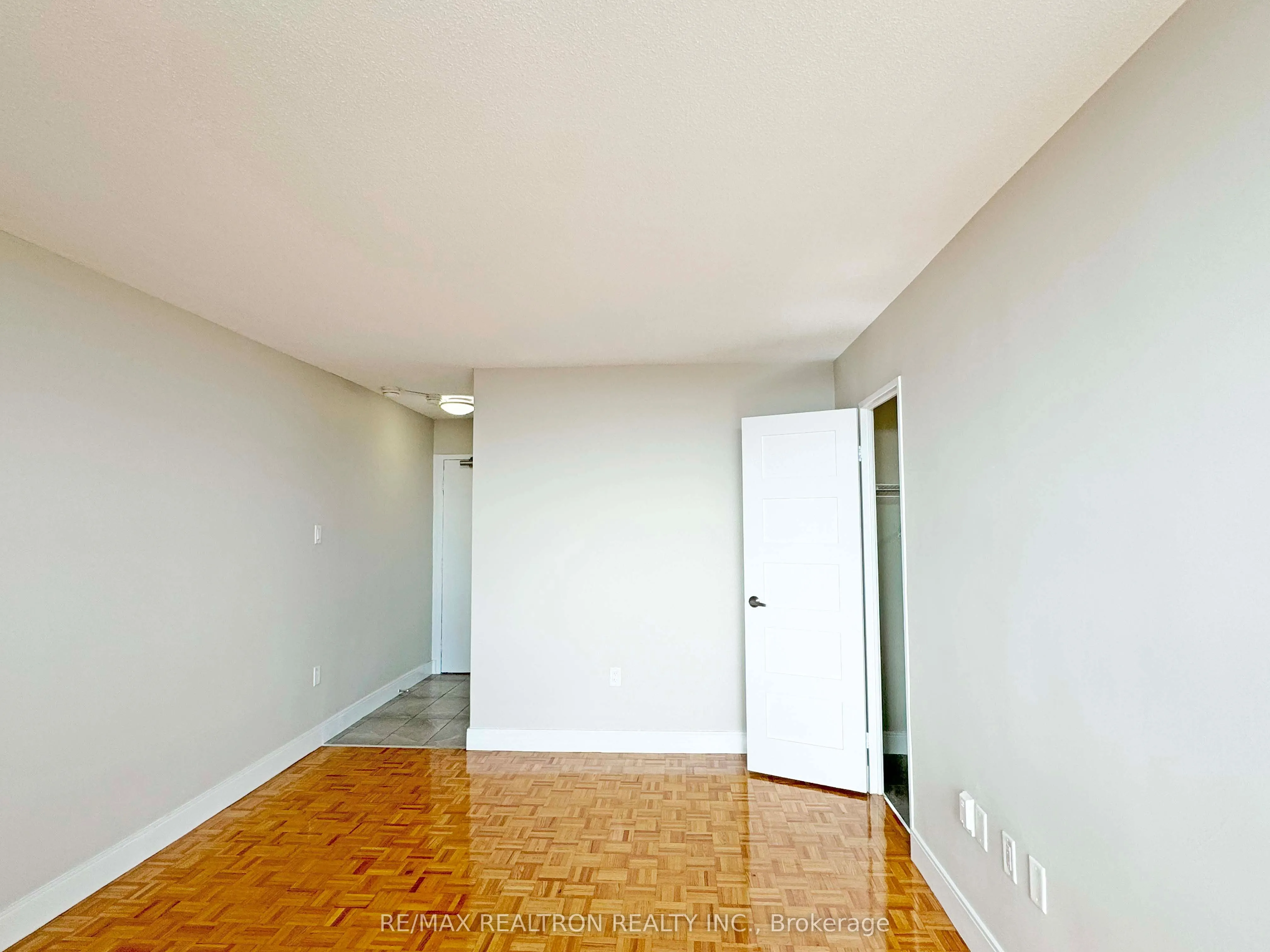 1500 Bathurst Street, #1201