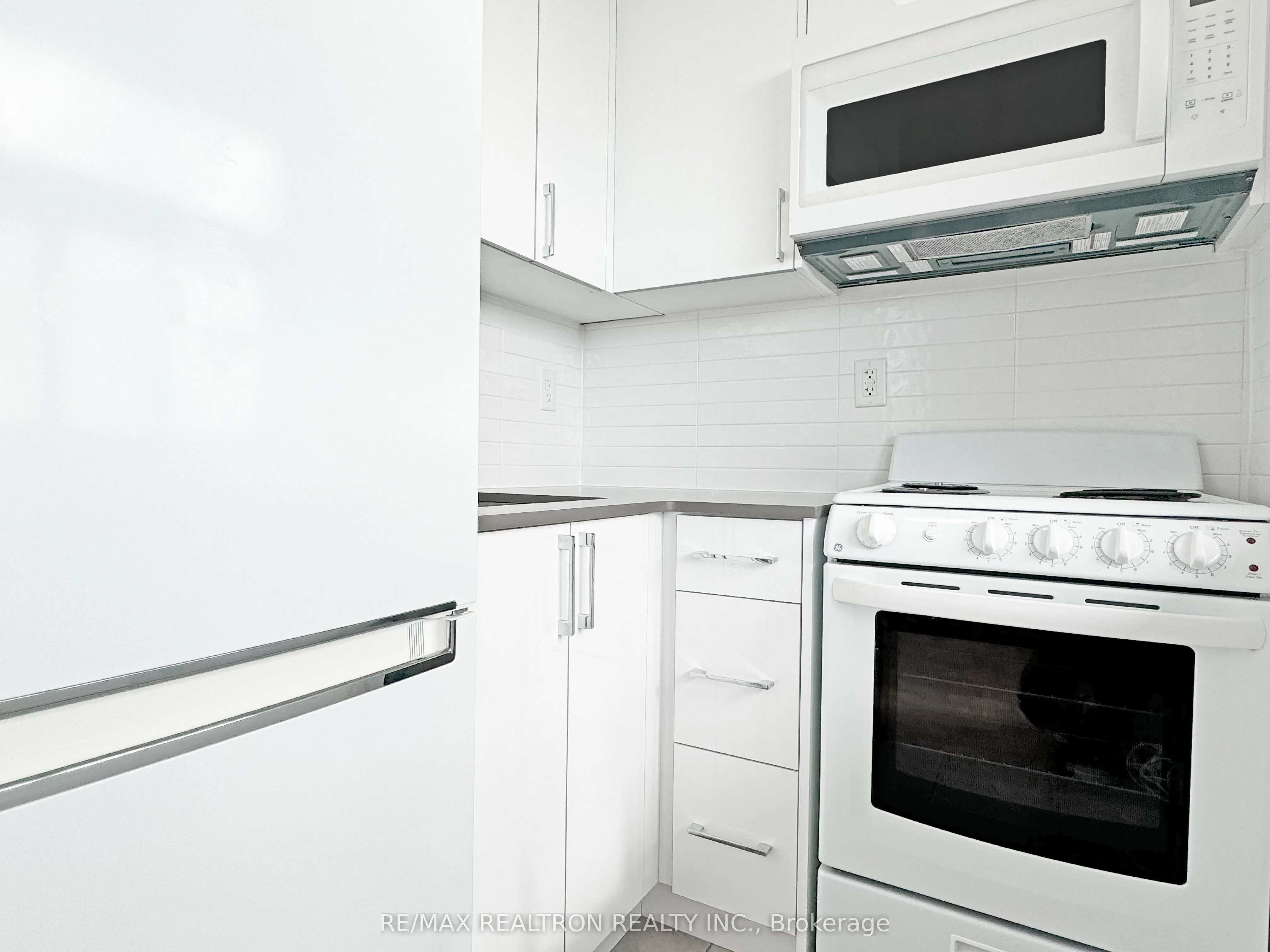 1500 Bathurst Street, #1201