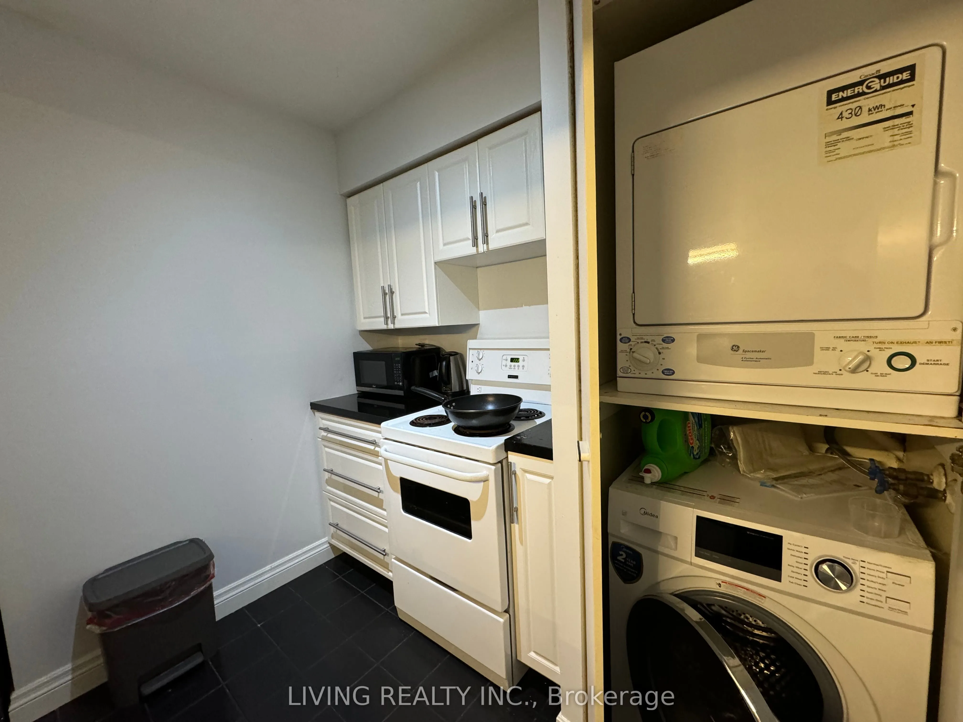1055 Bay Street, #2216