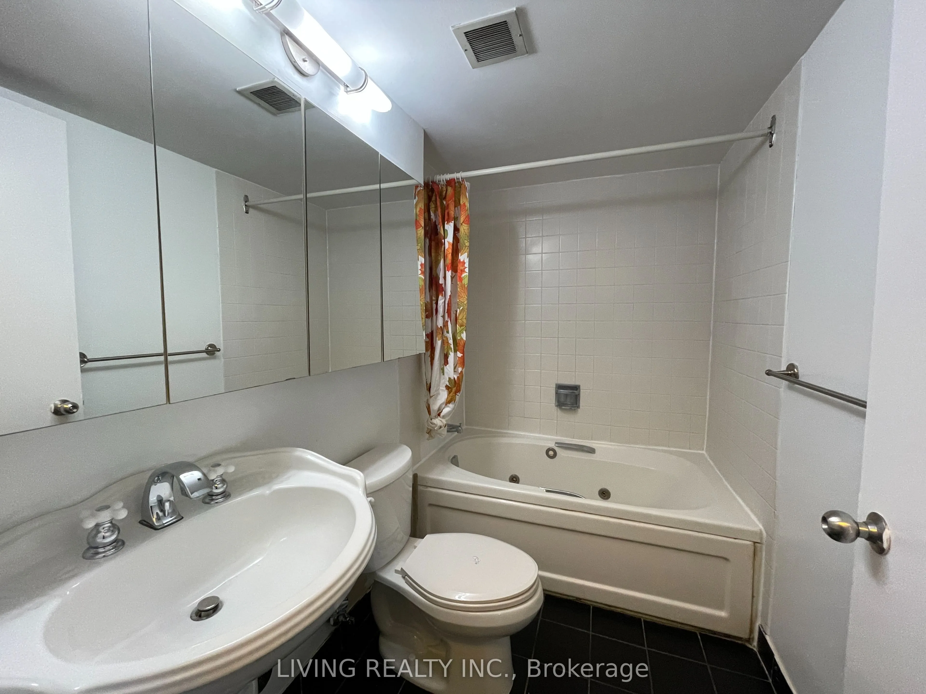 1055 Bay Street, #2216