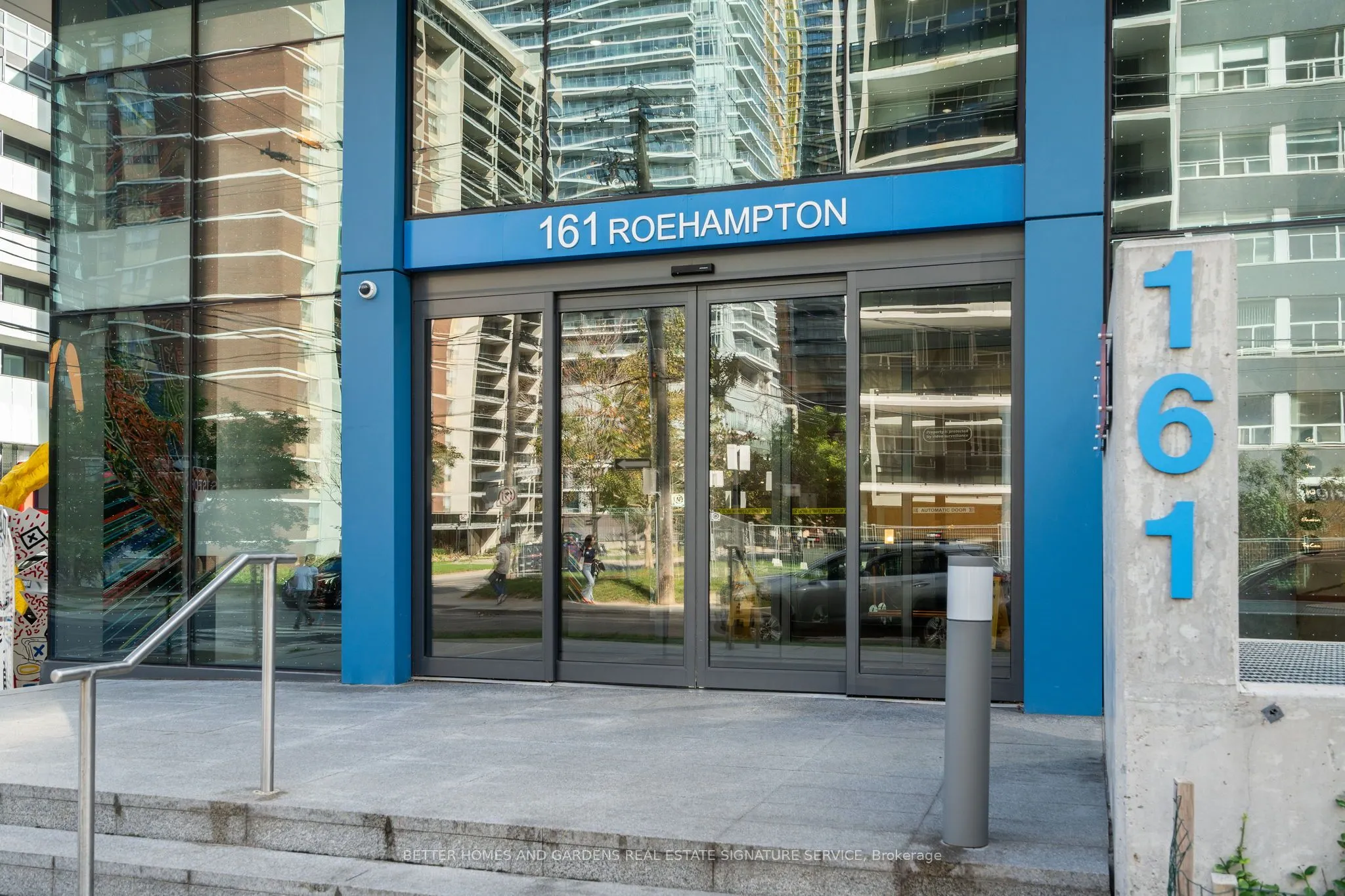 161 Roehampton Avenue, #515