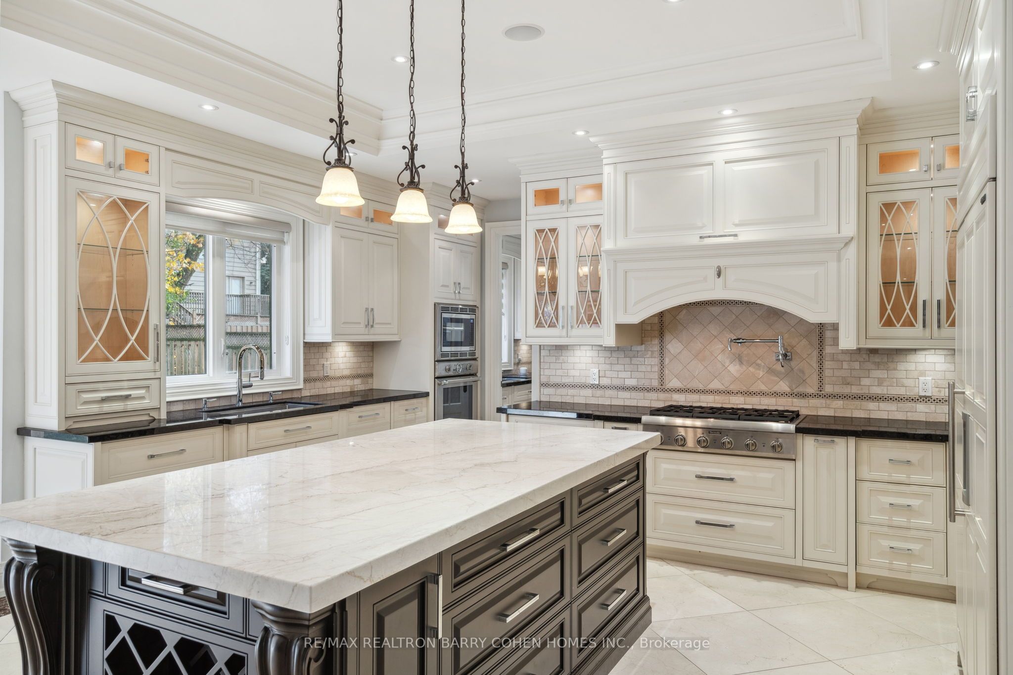 117 Upper Canada Drive