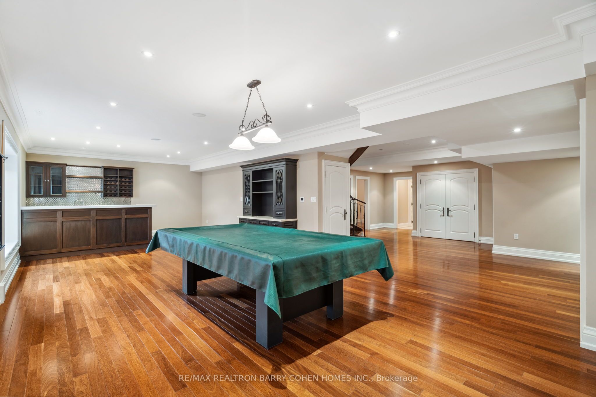 117 Upper Canada Drive