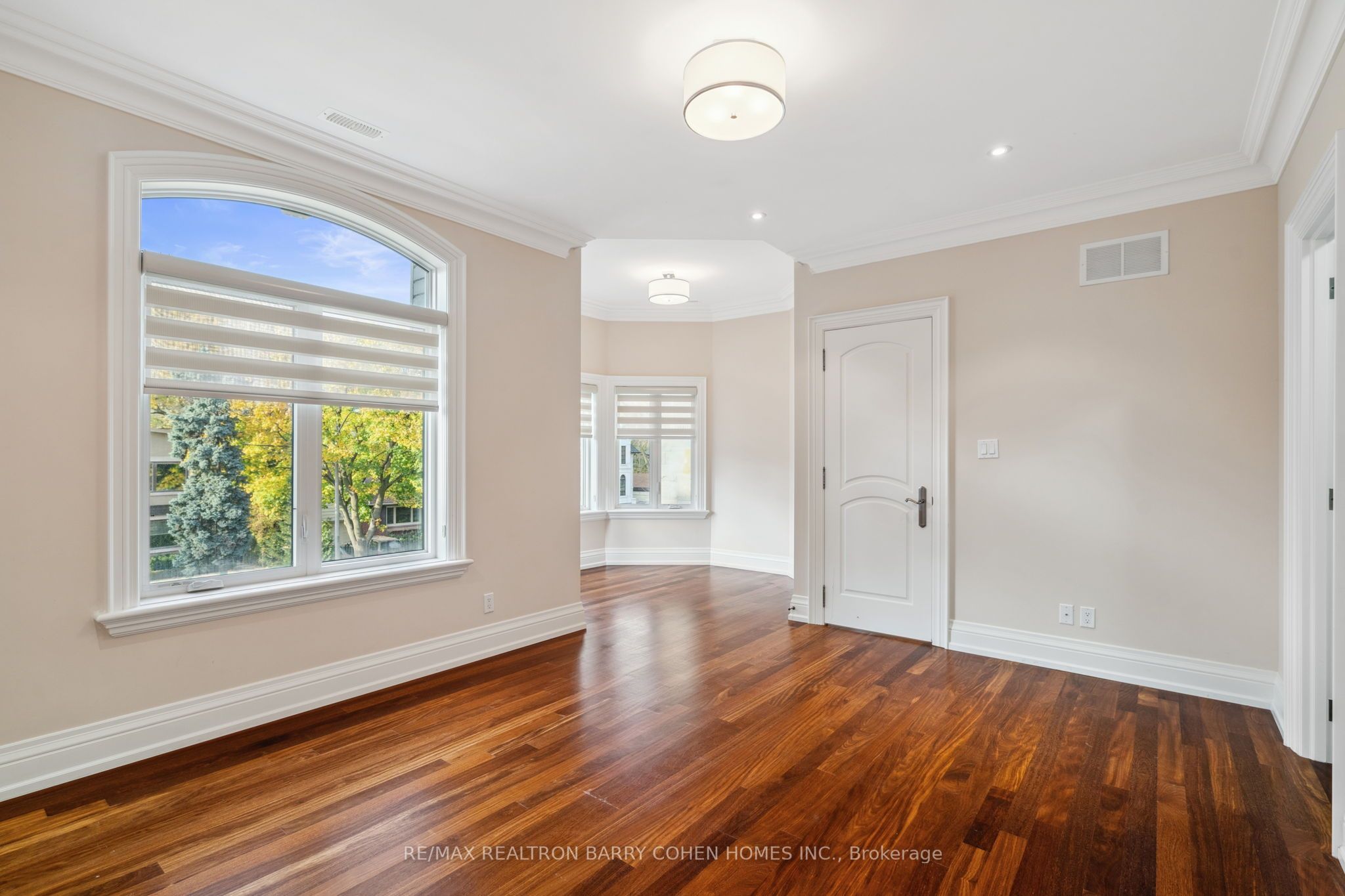 117 Upper Canada Drive
