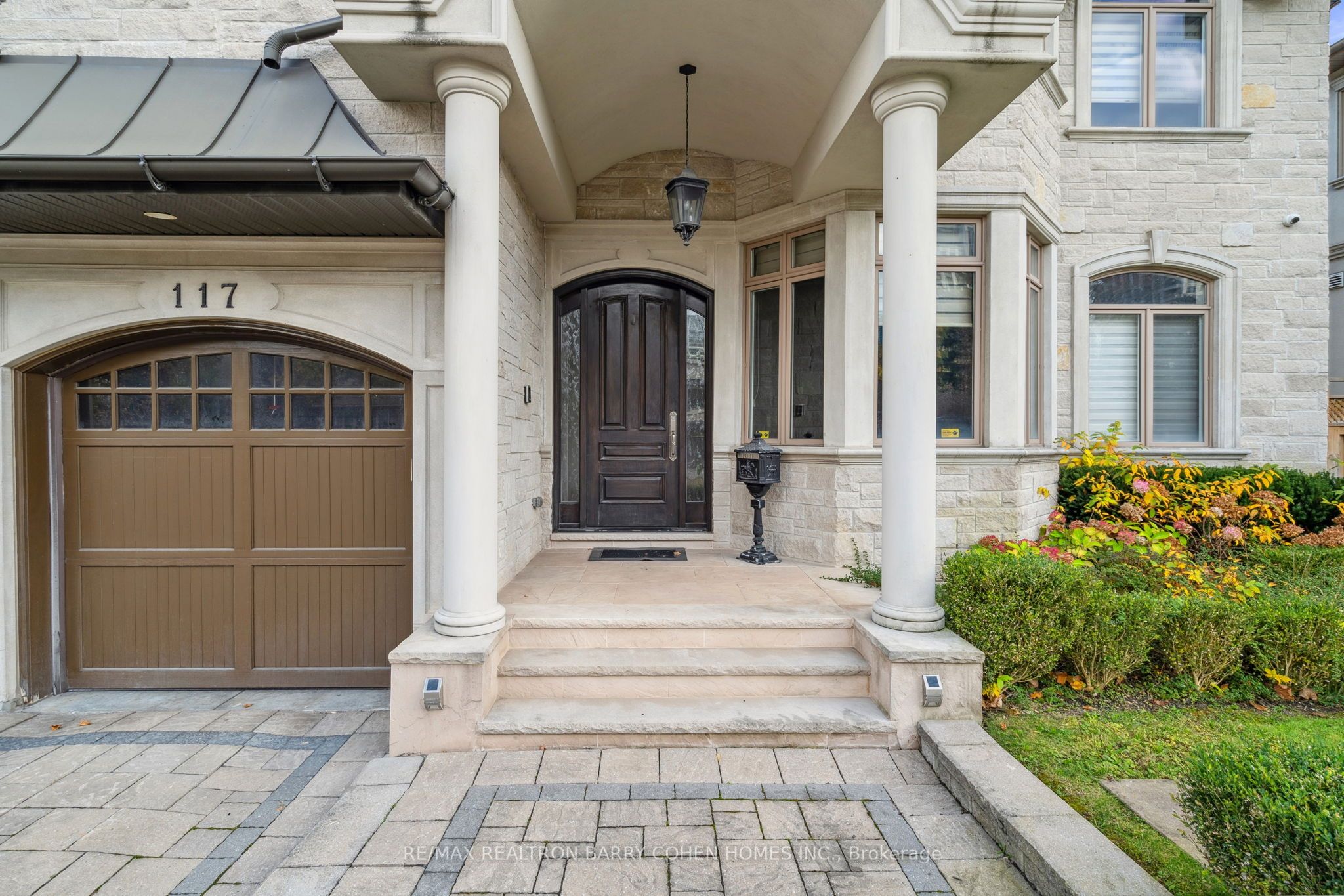 117 Upper Canada Drive