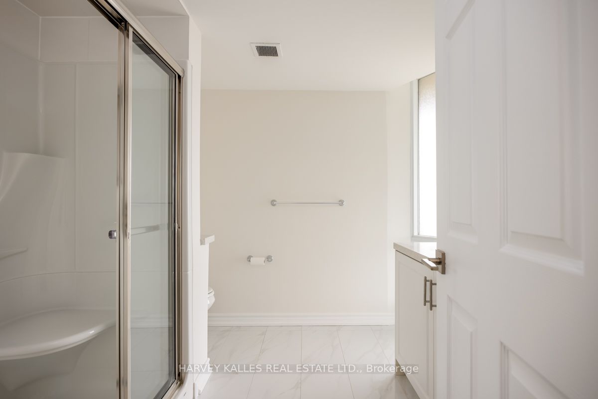 55 Skymark Drive, #2903